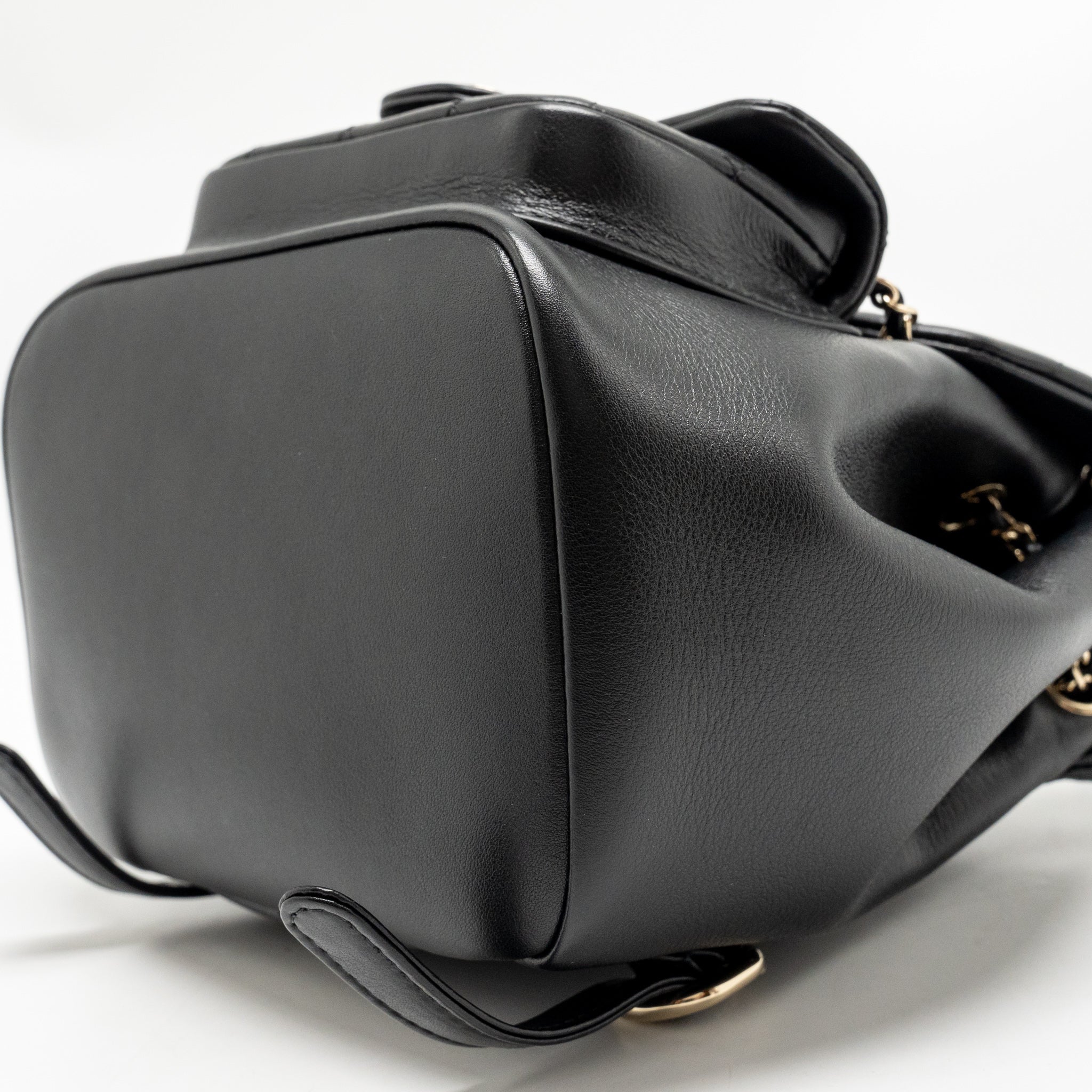 chanel-mini-duma-backpack-calfskin-black-lghwmicrochip