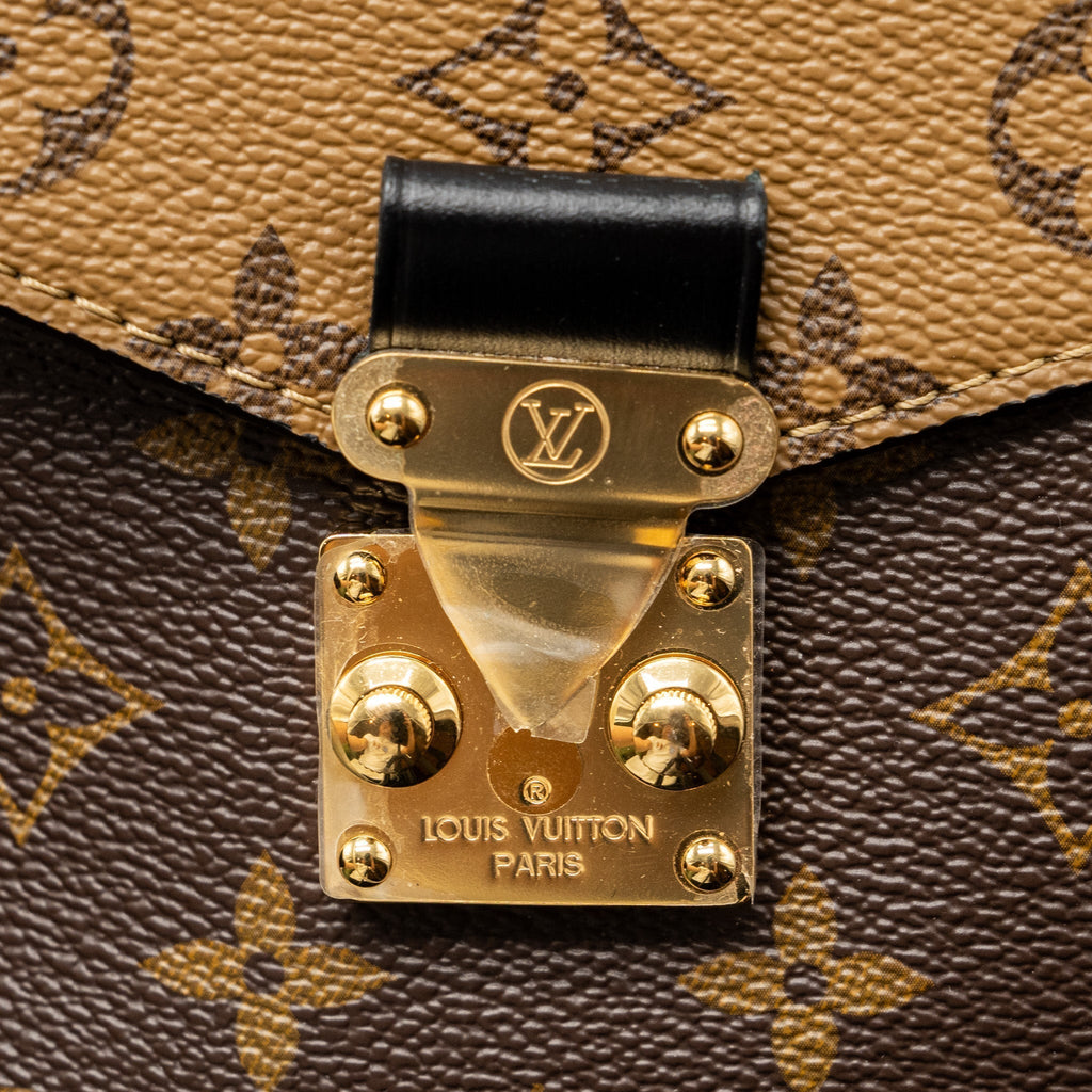 louis-vuitton-pochette-metis-monogram-reverse-canvas-ghw-5