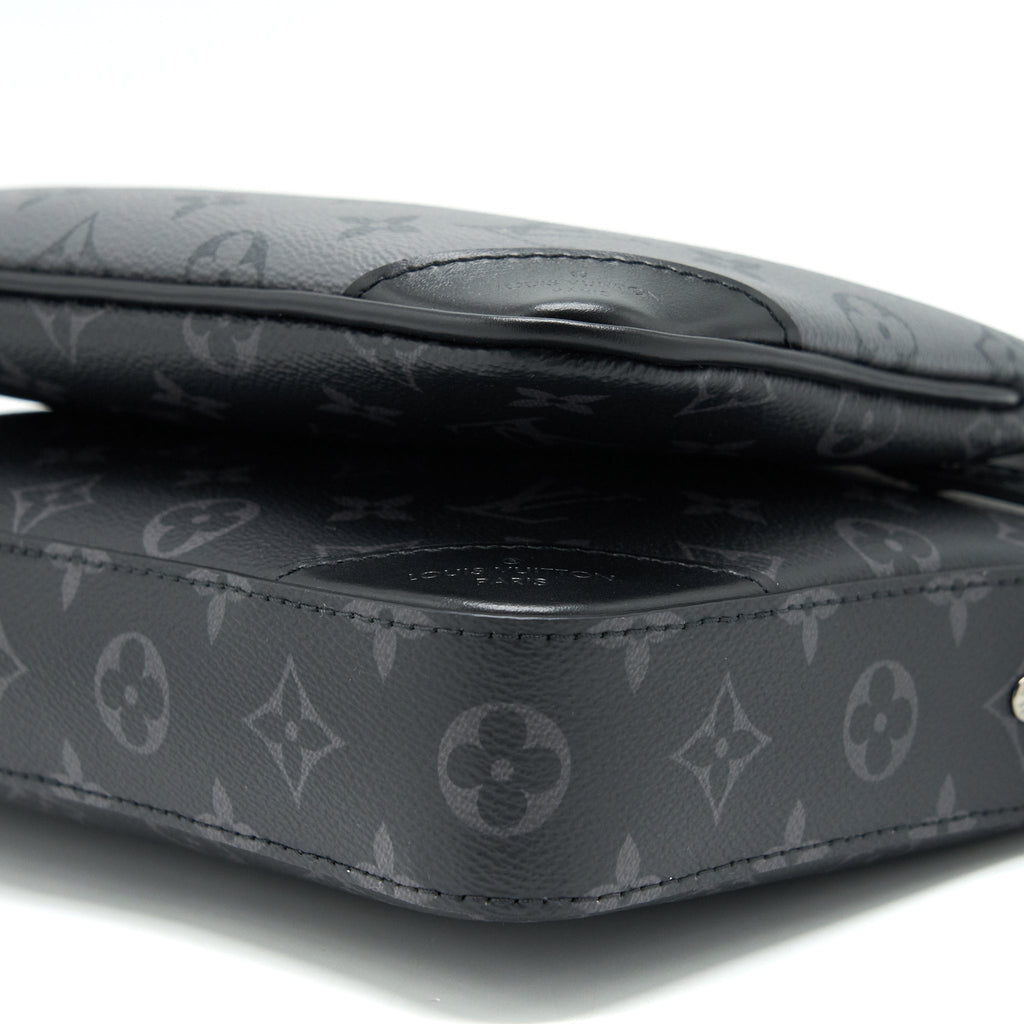 louis-vuitton-trio-messenger-monogram-eclipse-coated-canvas-and-monogram-eclipse-reverse-coated-canvas