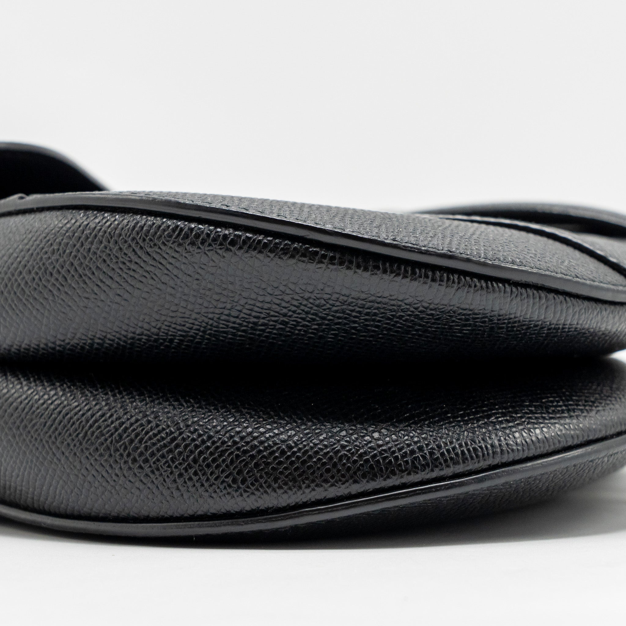 dior-saddle-bag-with-strap-grained-calfskin-black-ghw