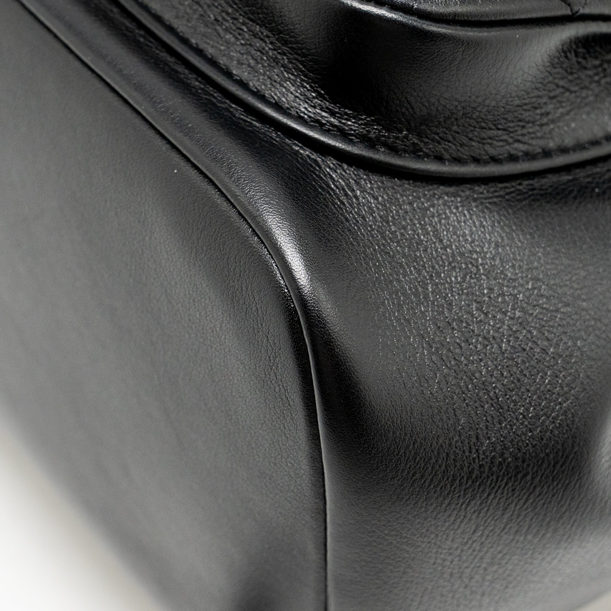 chanel-mini-duma-backpack-calfskin-black-lghwmicrochip