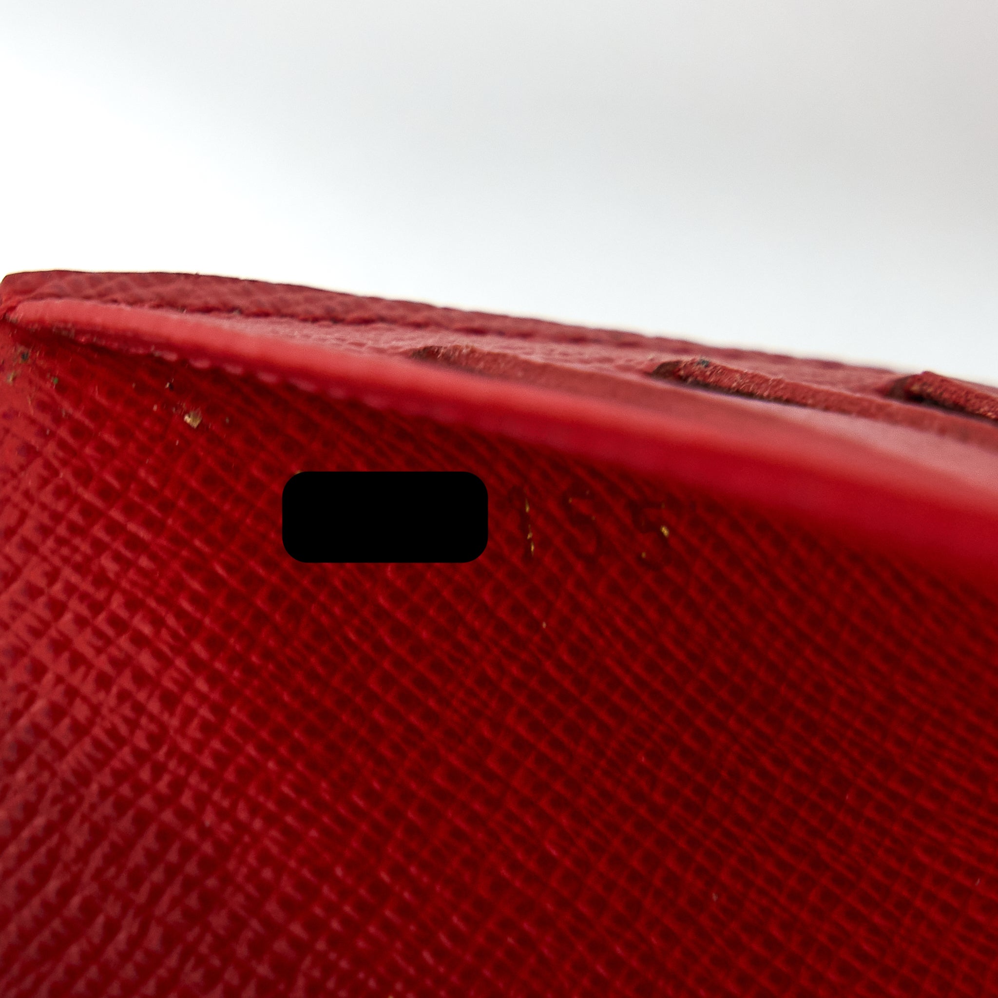 louis-vuitton-double-zipper-wallet-monogram-canvas-ghw