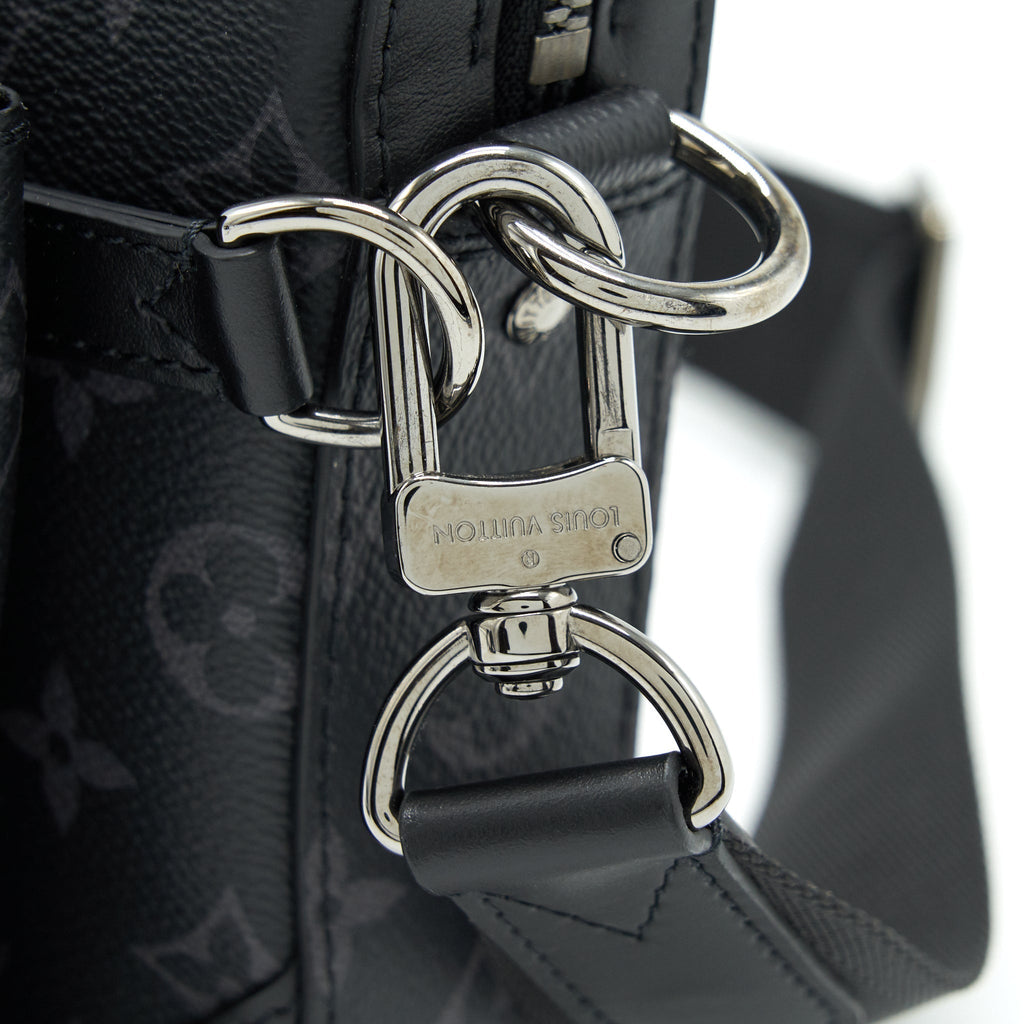 louis-vuitton-trio-messenger-monogram-eclipse-coated-canvas-and-monogram-eclipse-reverse-coated-canvas