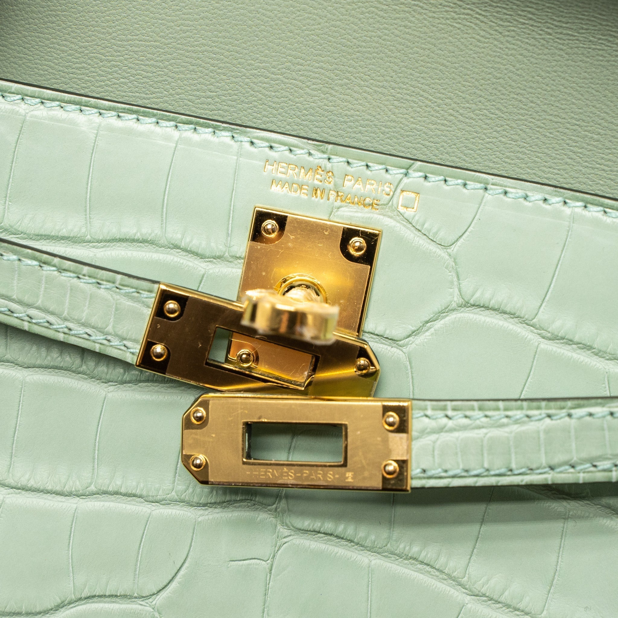 hermes-mini-kelly-alligator-mississippiensis-matte-6u-vert-d-eau-ghw-stamp-u-copy-1