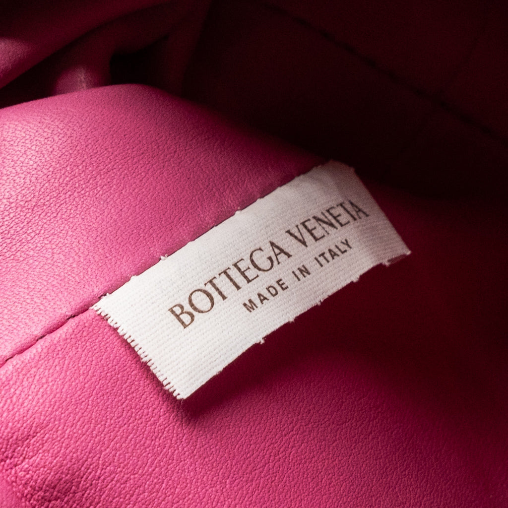 bottega-veneta-mini-pouch-calfskin-pink-shw