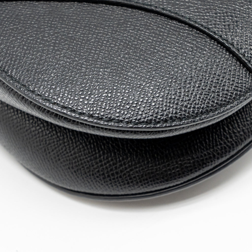 dior-saddle-bag-with-strap-grained-calfskin-black-ghw