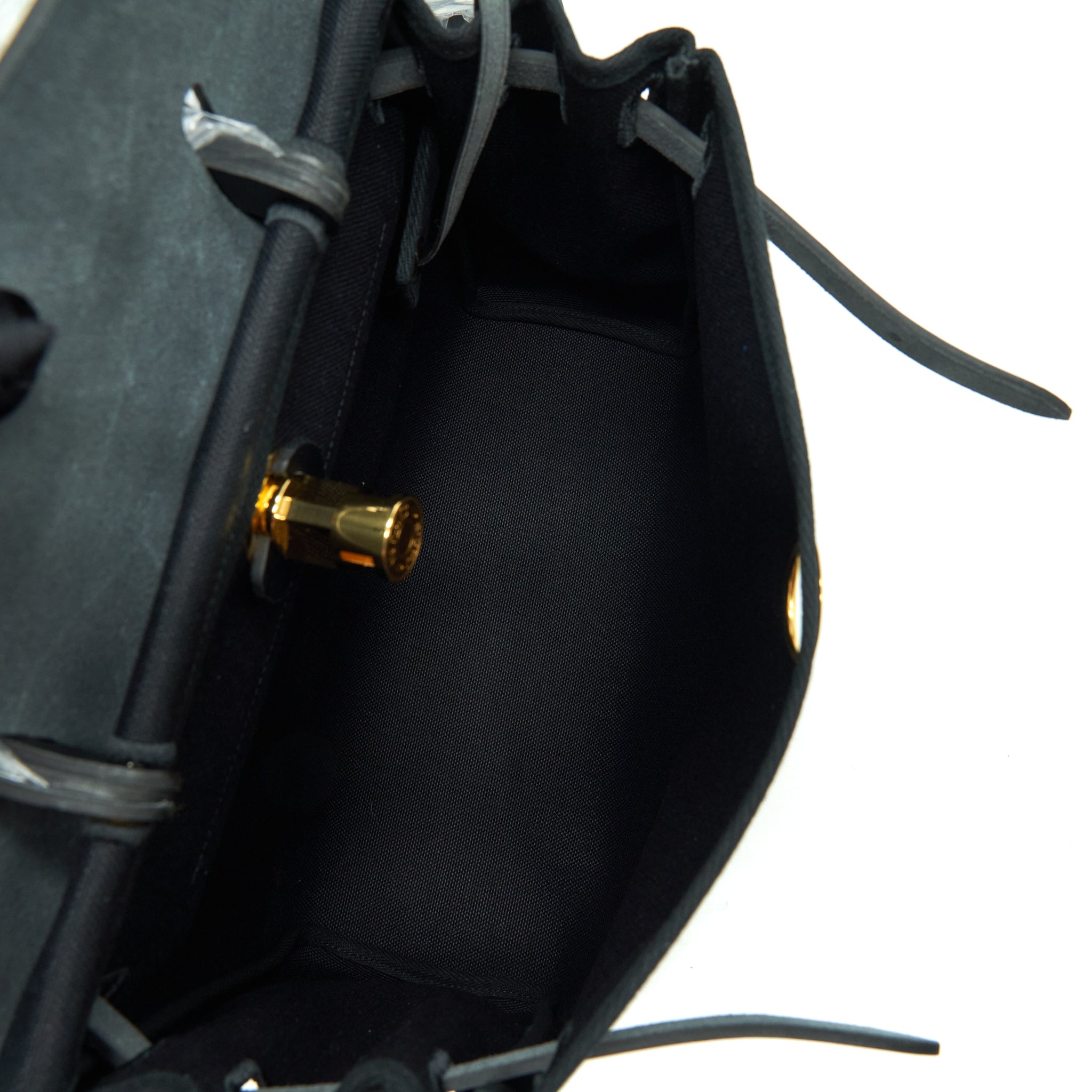 hermes-herbag-31-zip-bag-black-ghw-stamp-z