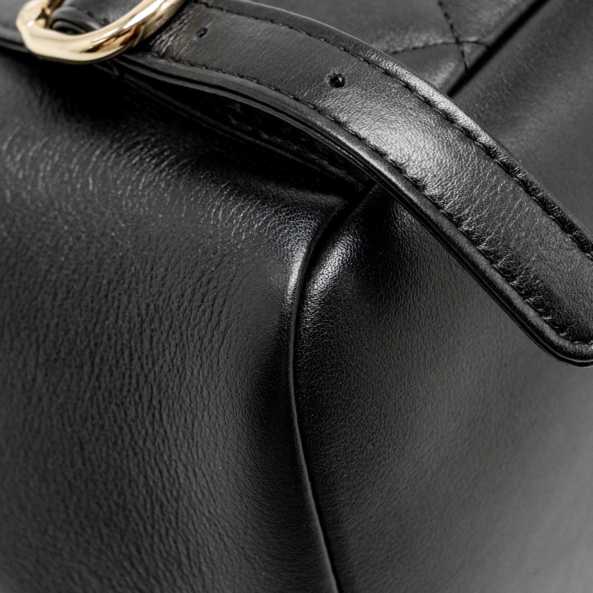 chanel-mini-duma-backpack-calfskin-black-lghwmicrochip