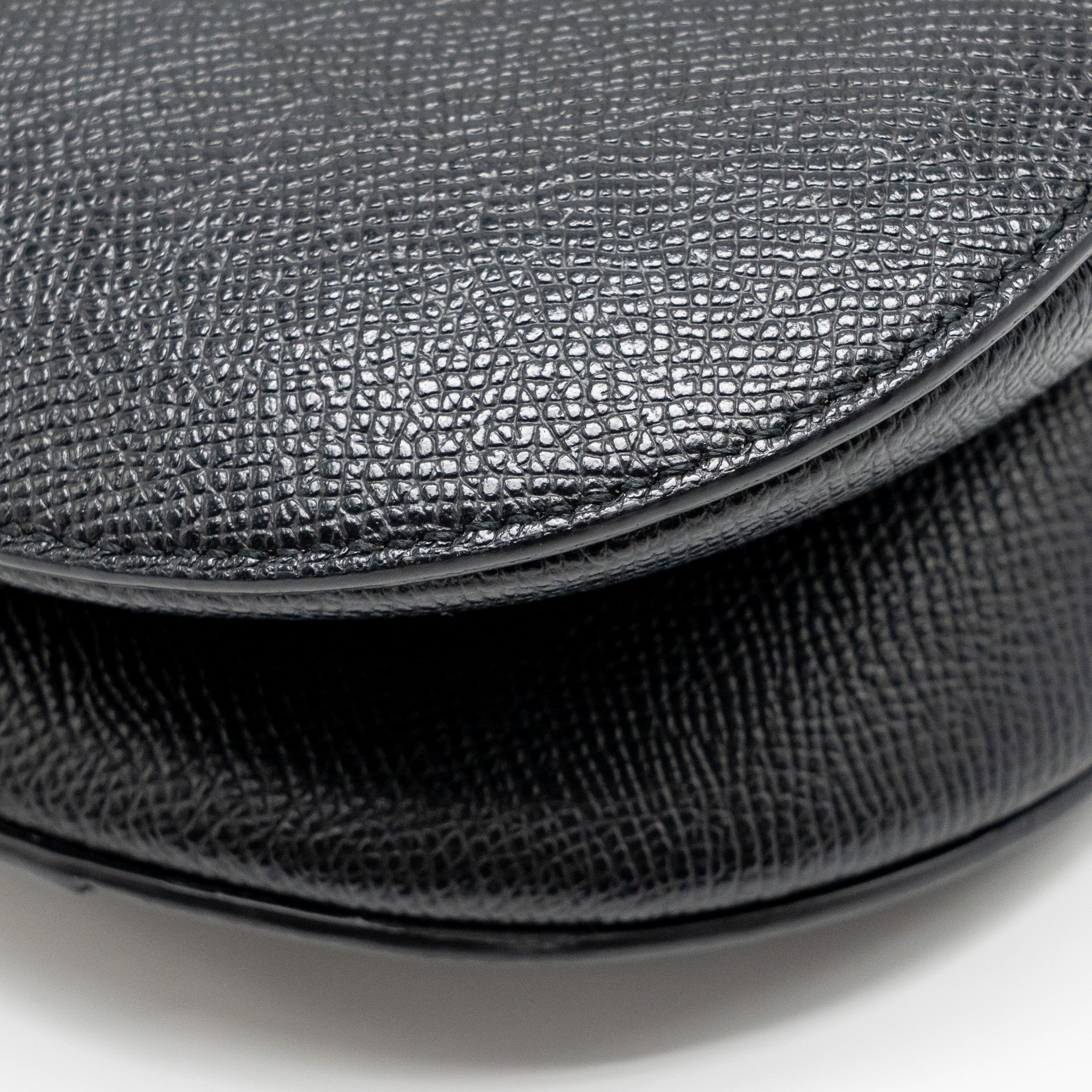 dior-saddle-bag-with-strap-grained-calfskin-black-ghw