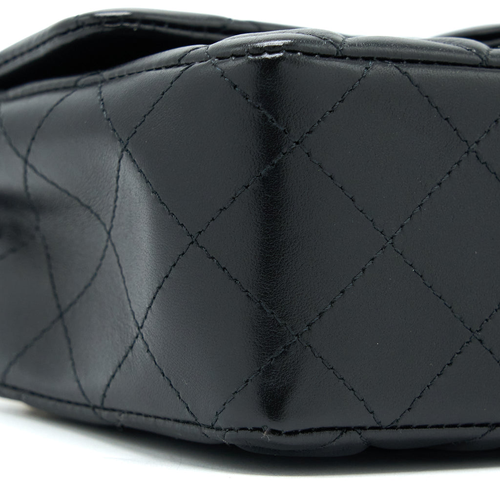 chanel-classic-mini-rectangular-flap-bag-lambskin-black-lghw-microchip-2