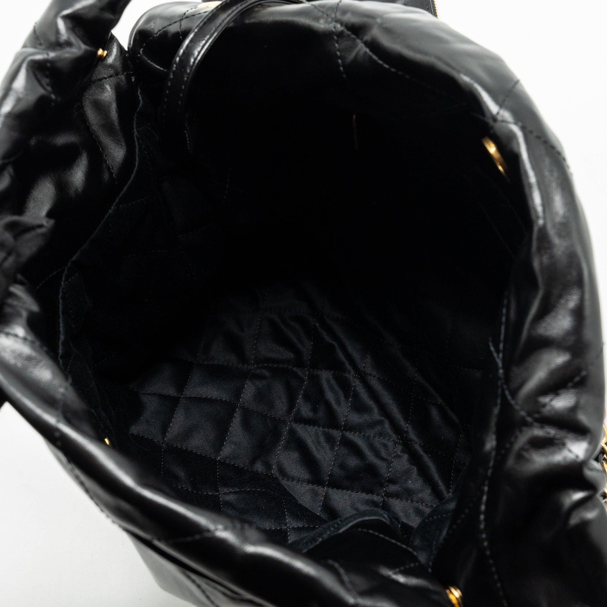 chanel-small-22-bag-shiny-calfskin-black-ghw-microchip-2