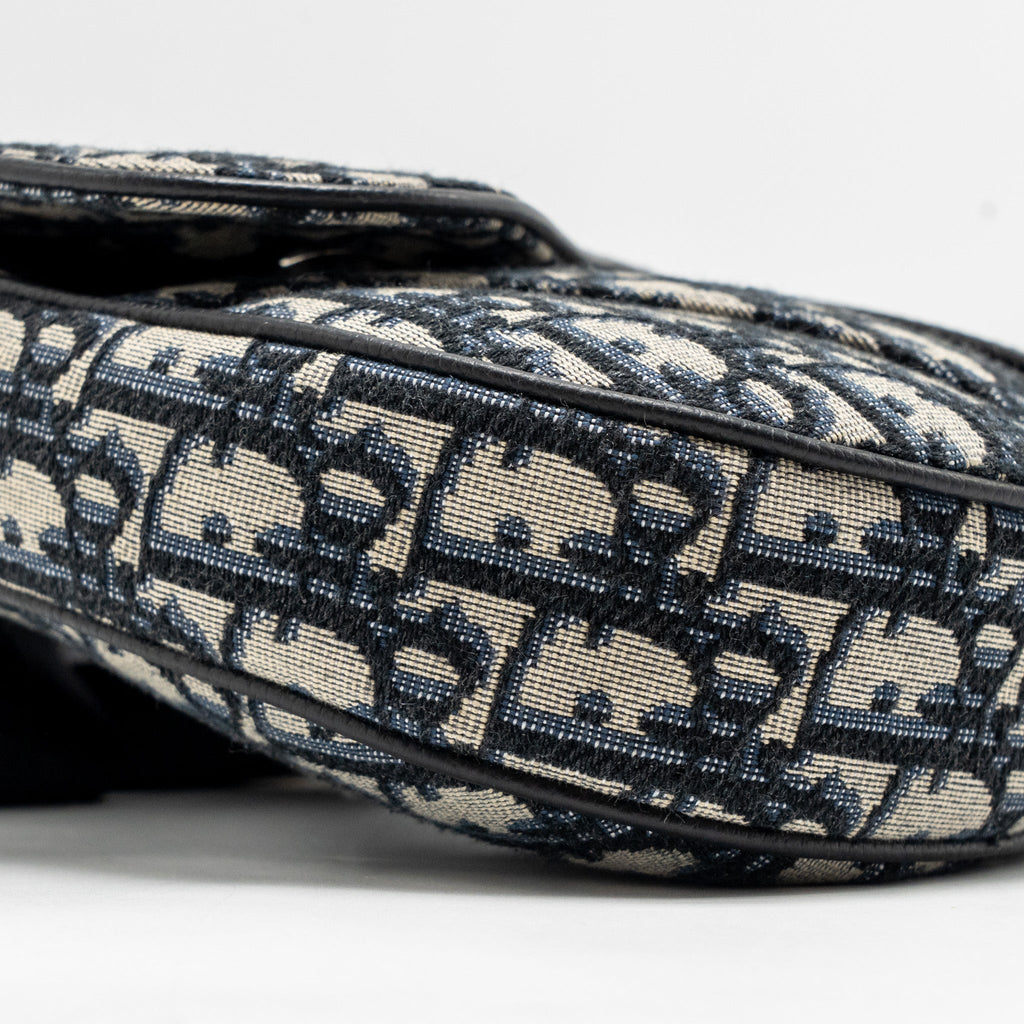 dior-homme-saddle-bag-oblique-jacquard-multicoloured-hardware