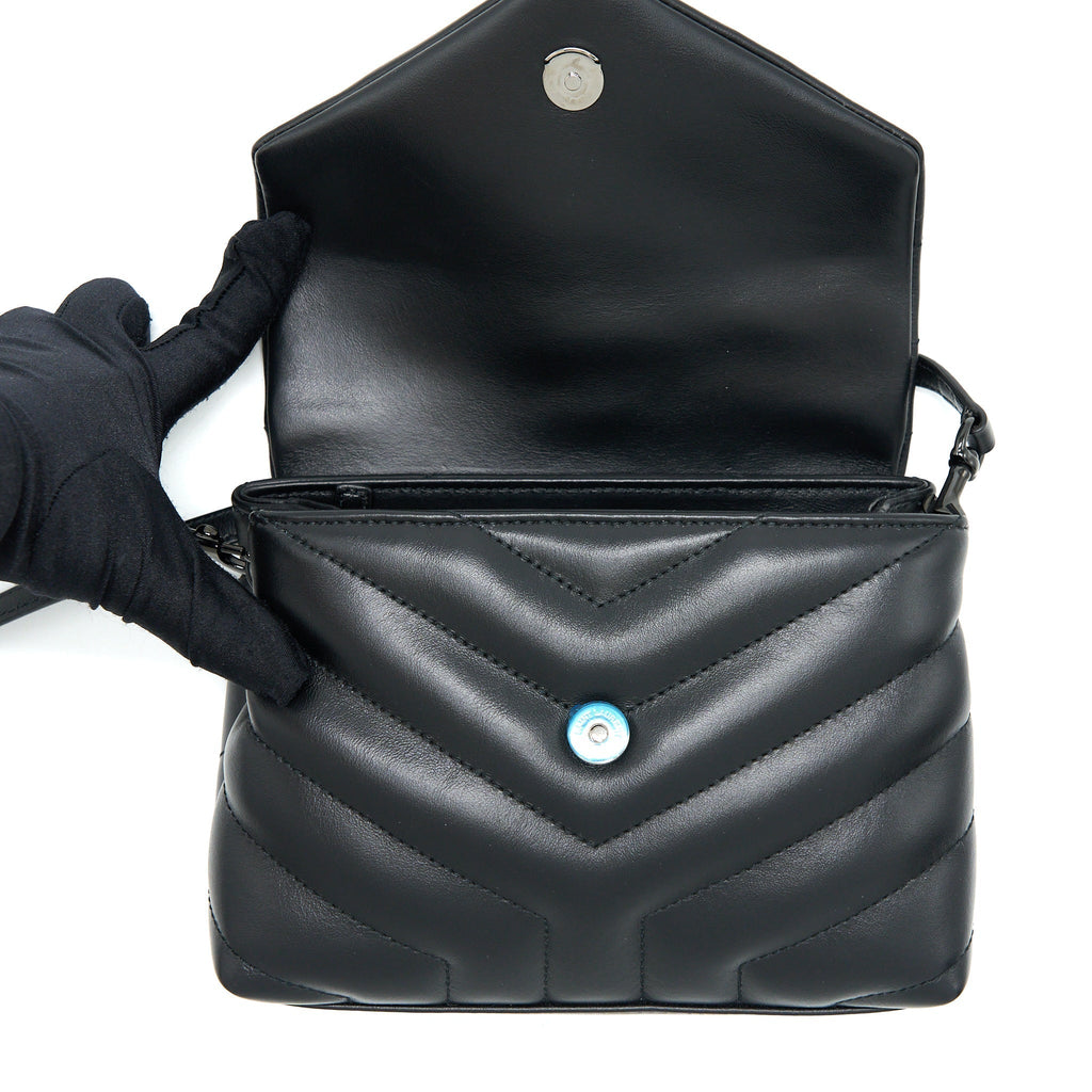 saint-laurent-loulou-toy-strap-bag-calfskin-black-black-hardware