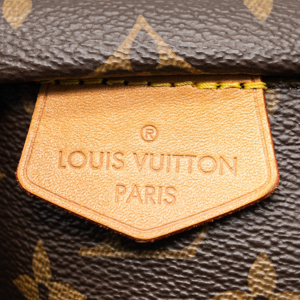 louis-vuitton-bum-bag-monogram-canvas-ghw-1