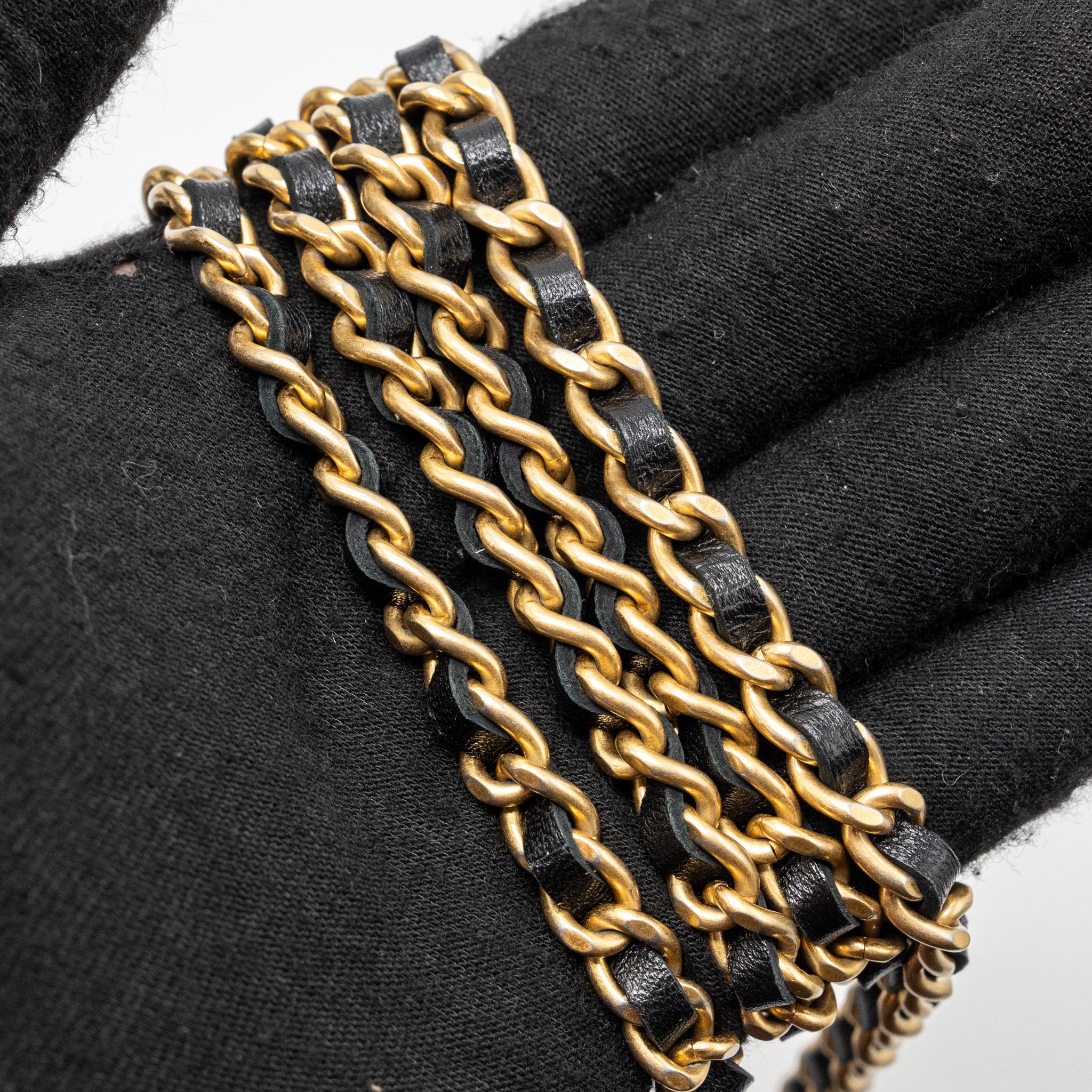 chanel-classic-wallet-on-chain-with-charms-lambskin-black-ghw-copy
