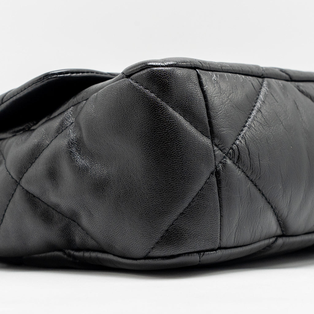 chanel-large-19-bag-goatskin-black-ghw