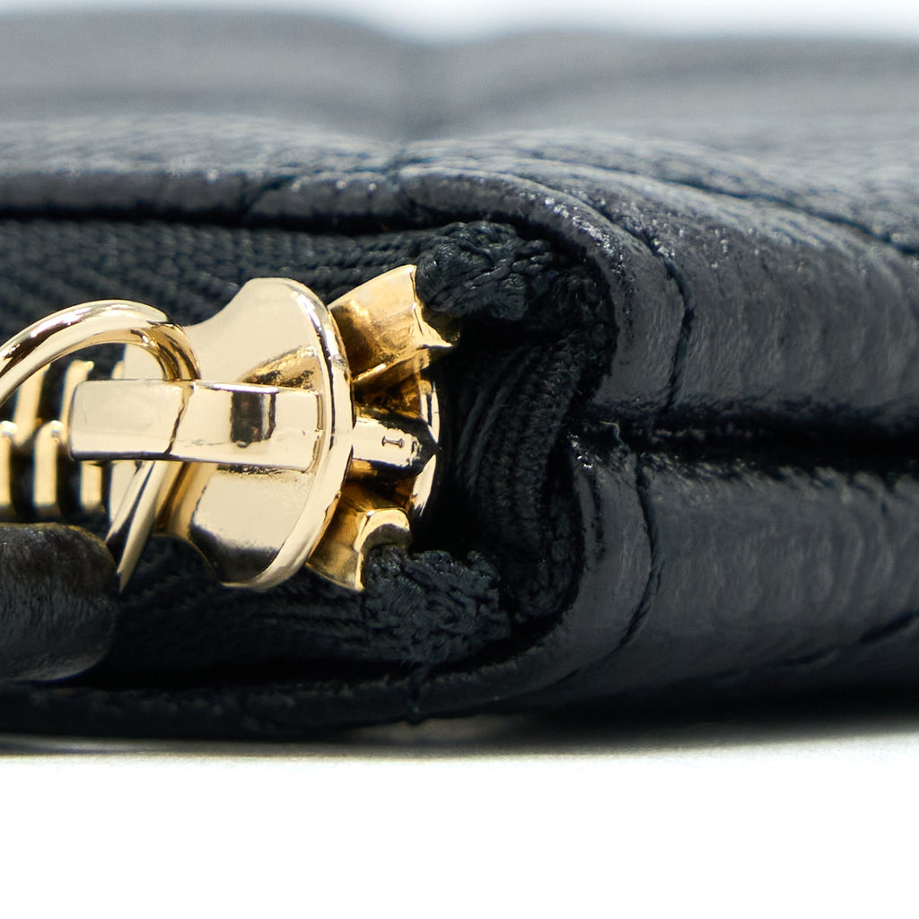 chanel-zippy-small-pouch-detailed-logo-caviar-black-lghw