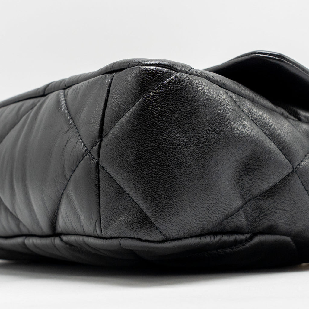 chanel-large-19-bag-goatskin-black-ghw