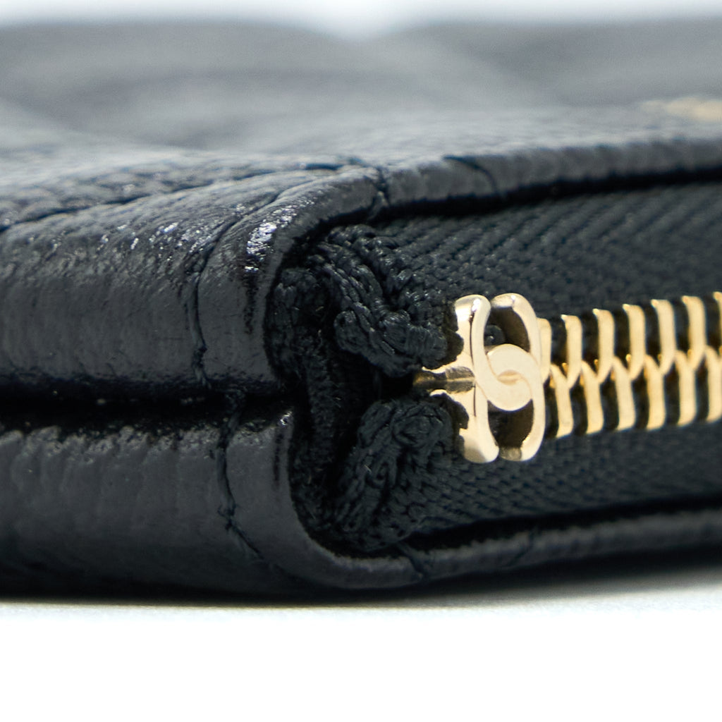 chanel-zippy-small-pouch-detailed-logo-caviar-black-lghw