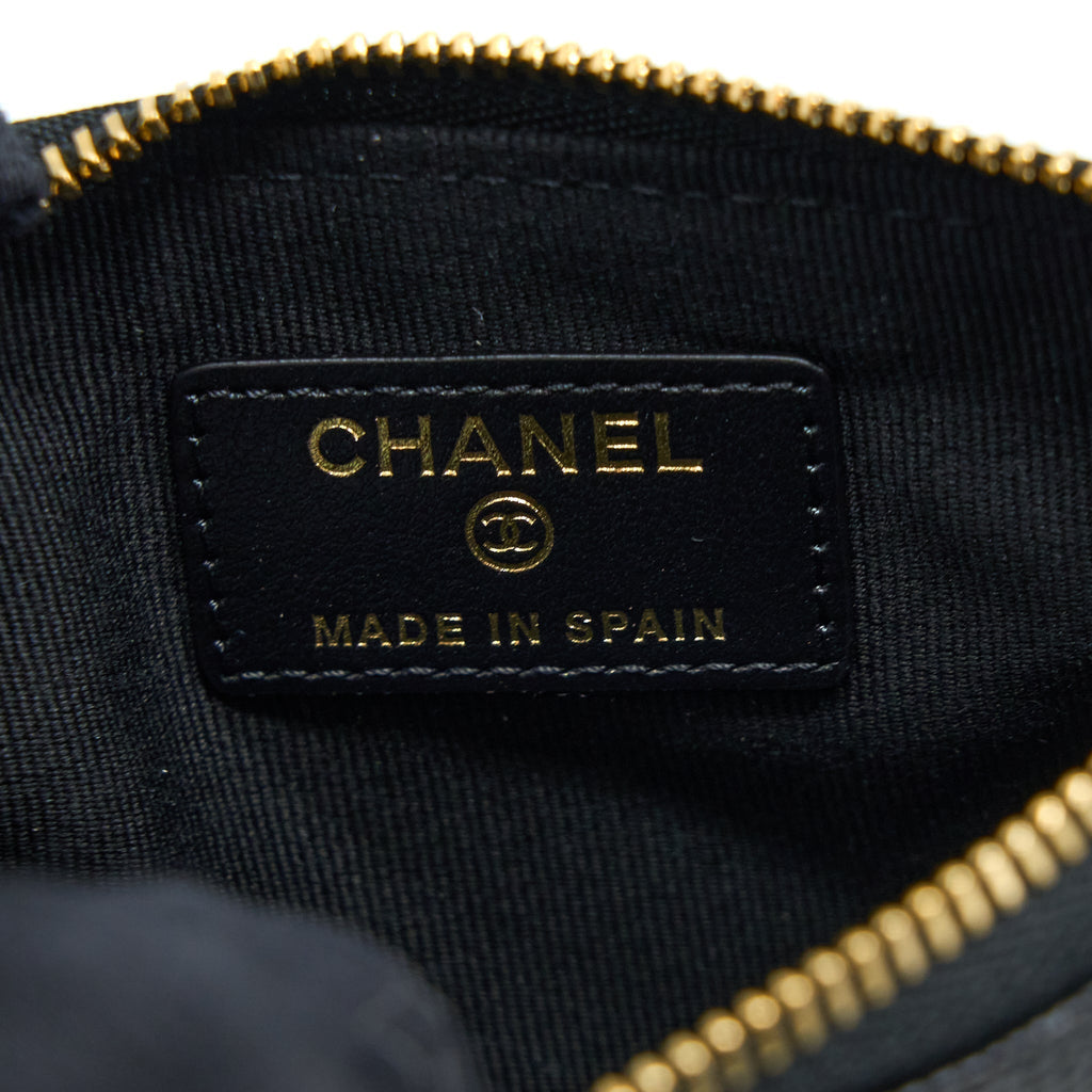 chanel-zippy-small-pouch-detailed-logo-caviar-black-lghw