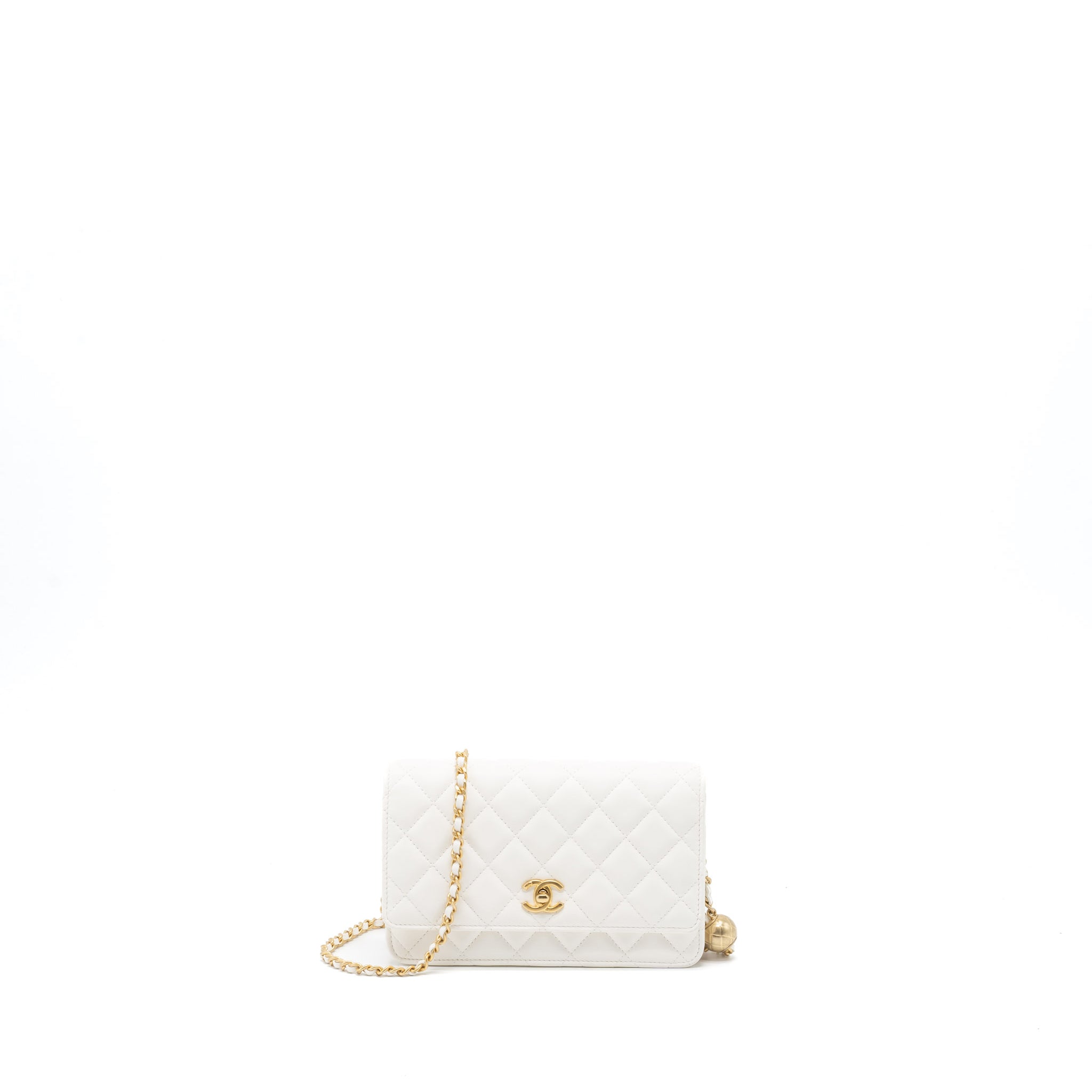 chanel-pearl-crush-wallet-on-chain-lambskin-white-ghw-microchip-2