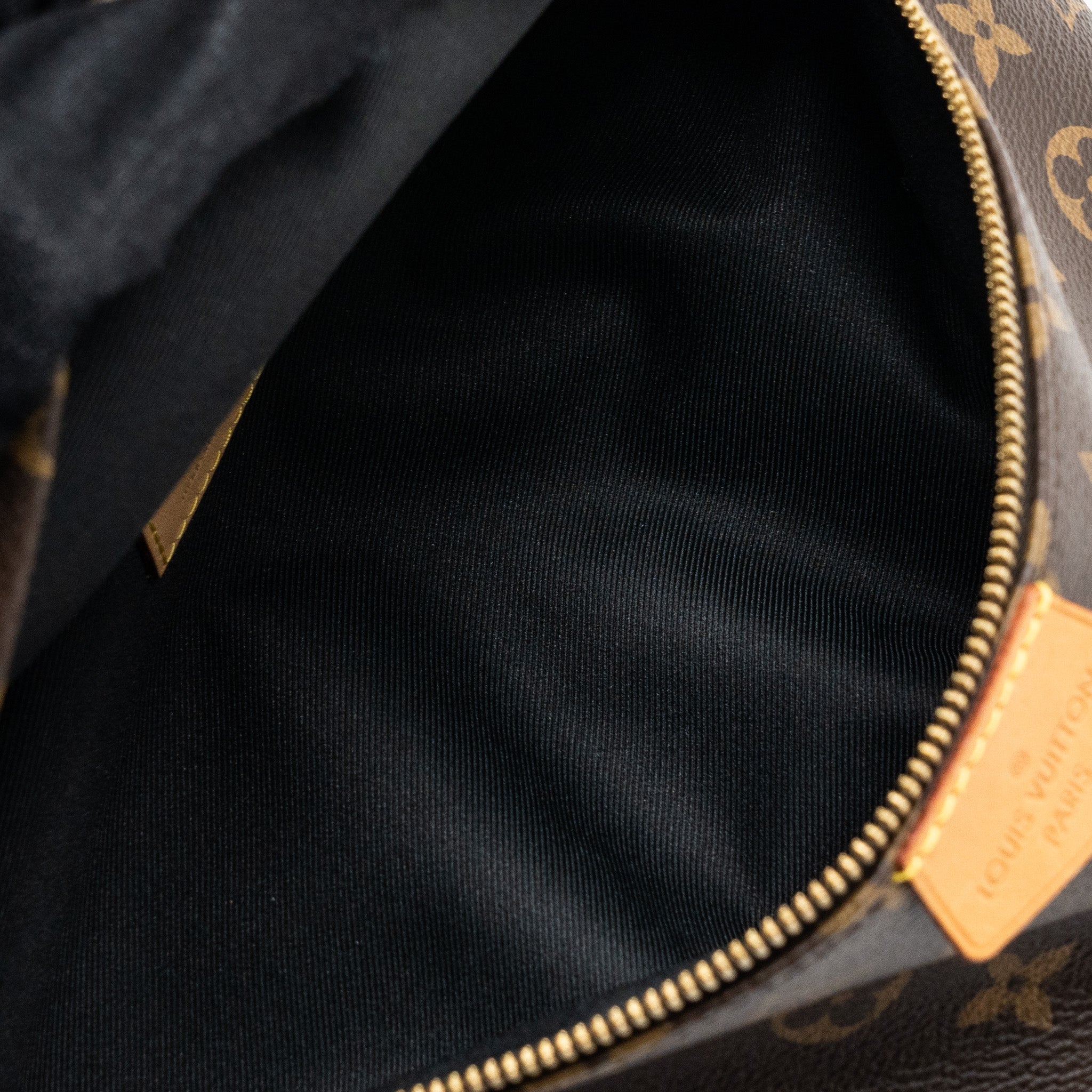 louis-vuitton-bum-bag-monogram-canvas-ghw-1