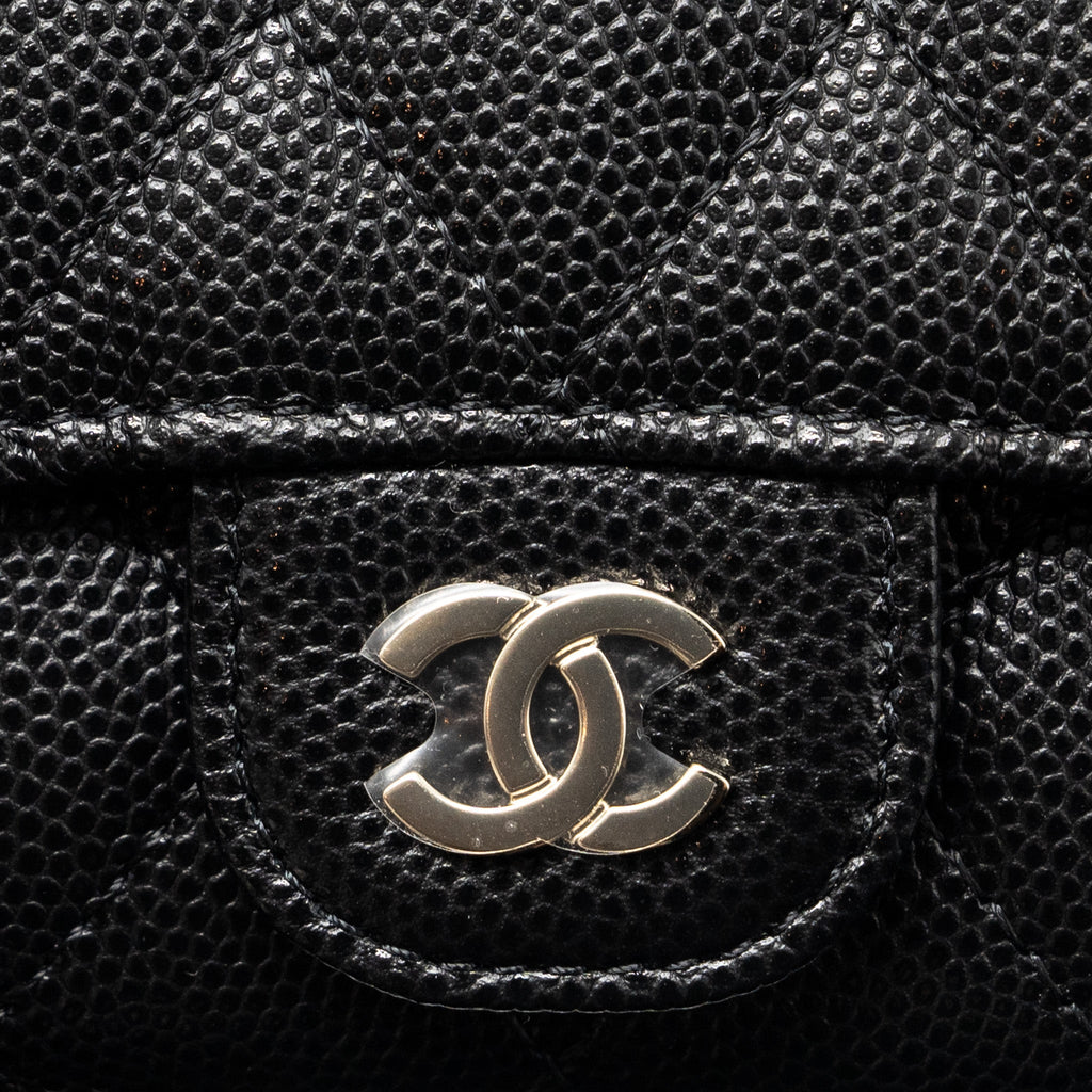 chanel-classic-flap-key-holder-caviar-black-lghw