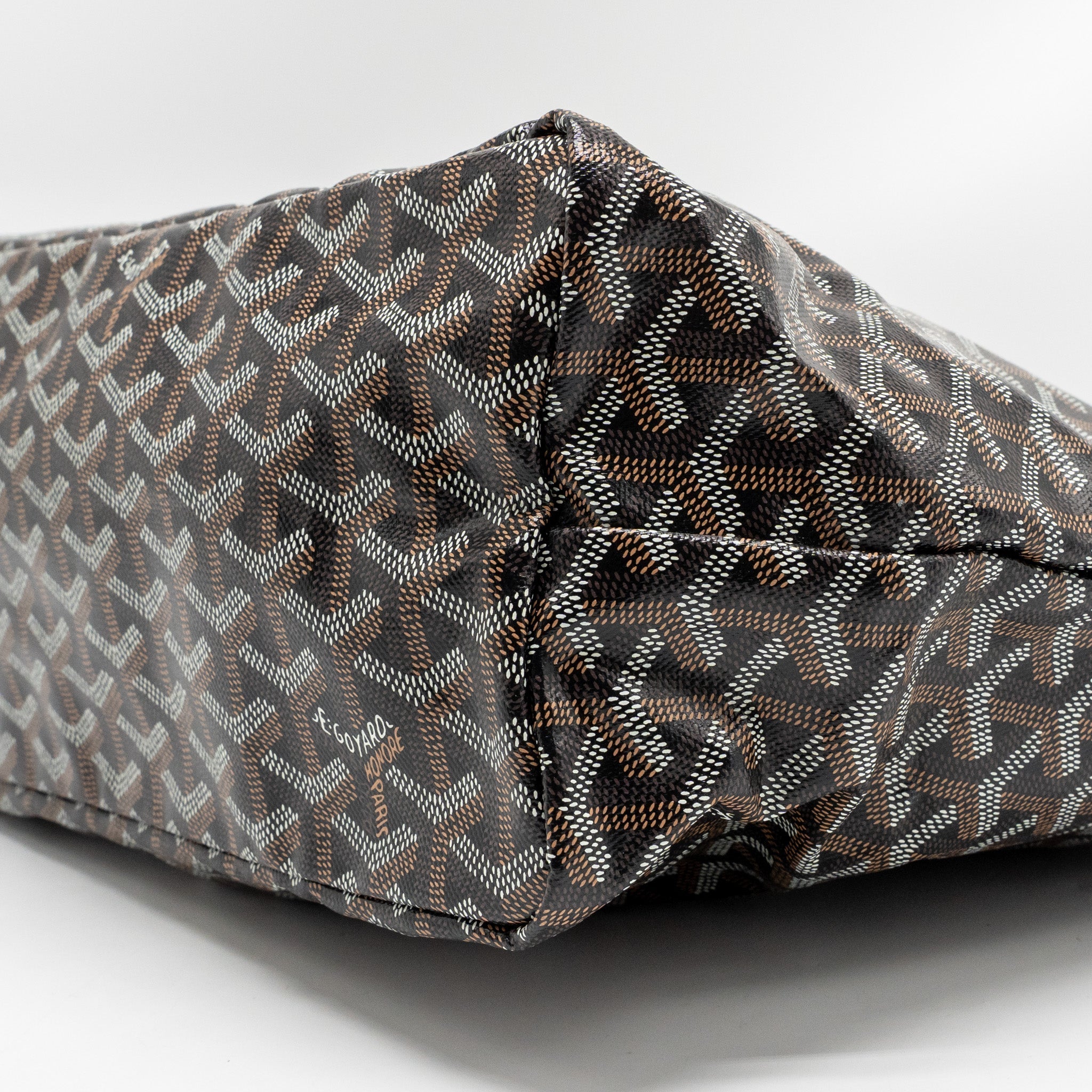 goyard-saint-louis-pm-goyardine-canvas-chevroches-calfskin-black-tan-shw-copy