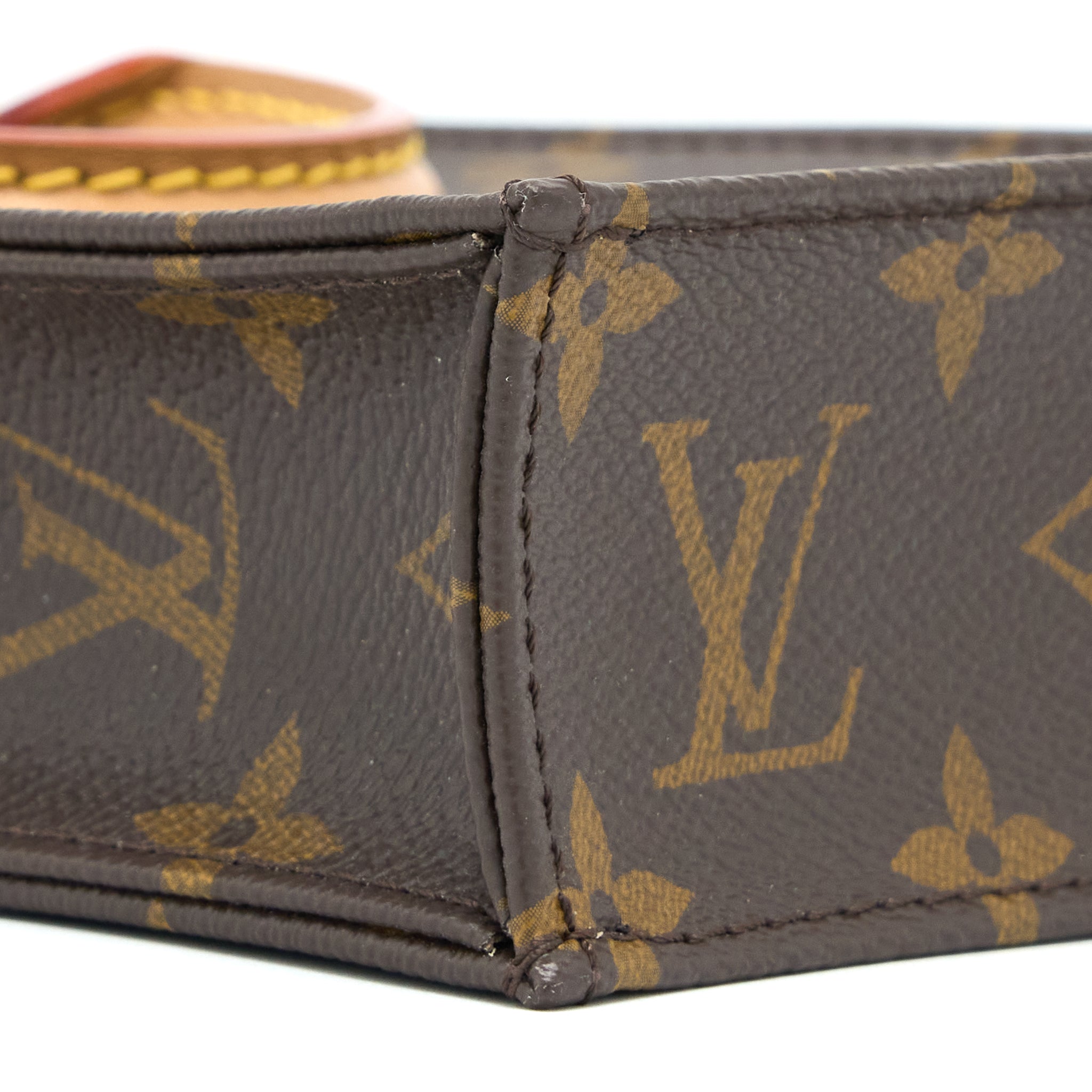 louis-vuitton-petit-sac-plat-monogram-canvas-ghw-3