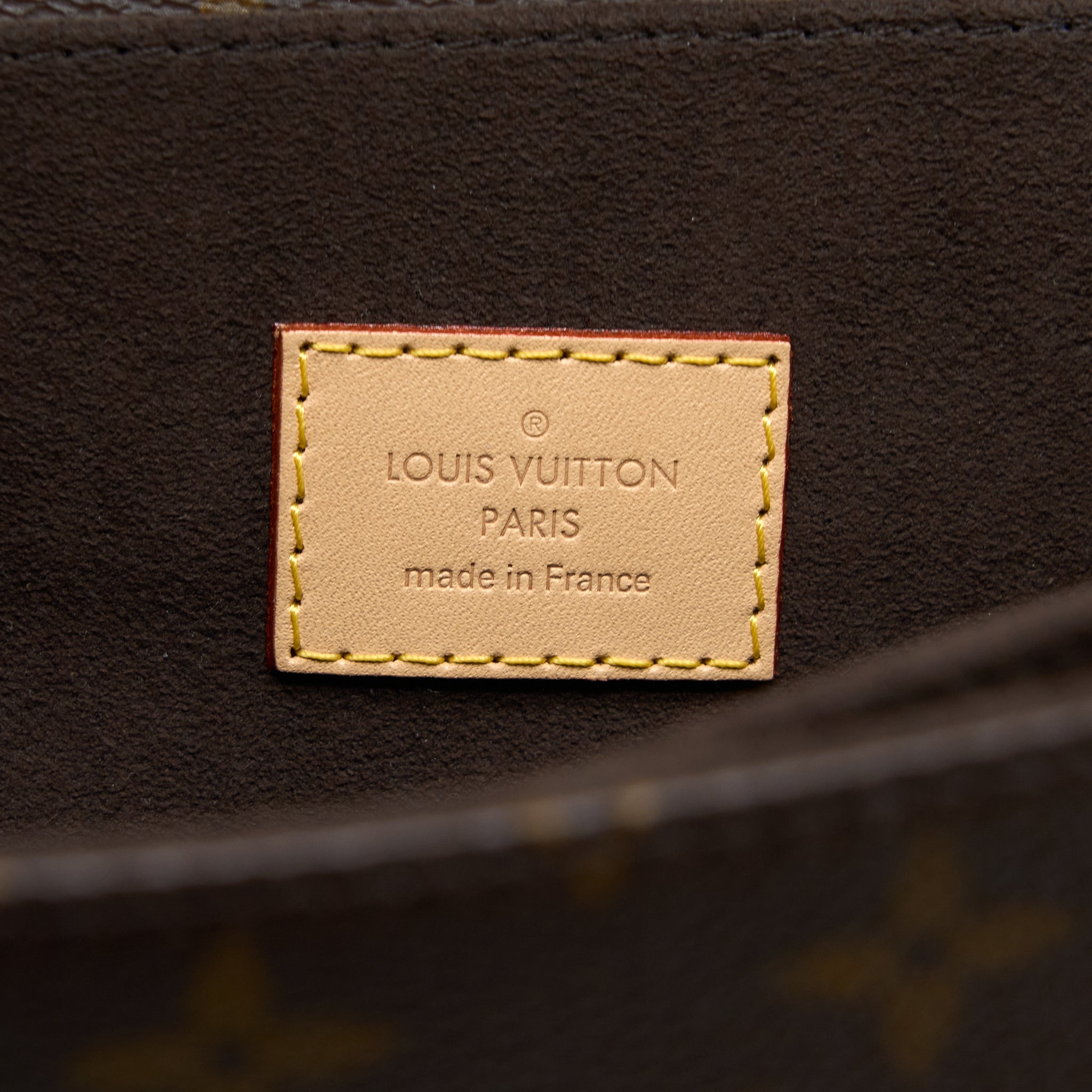 louis-vuitton-pochette-metis-monogram-canvas-ghw-11