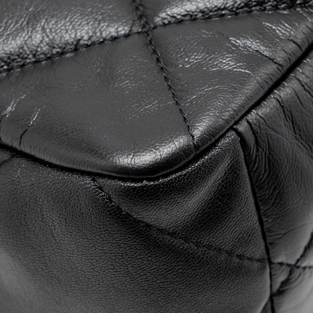 chanel-large-19-bag-goatskin-black-ghw