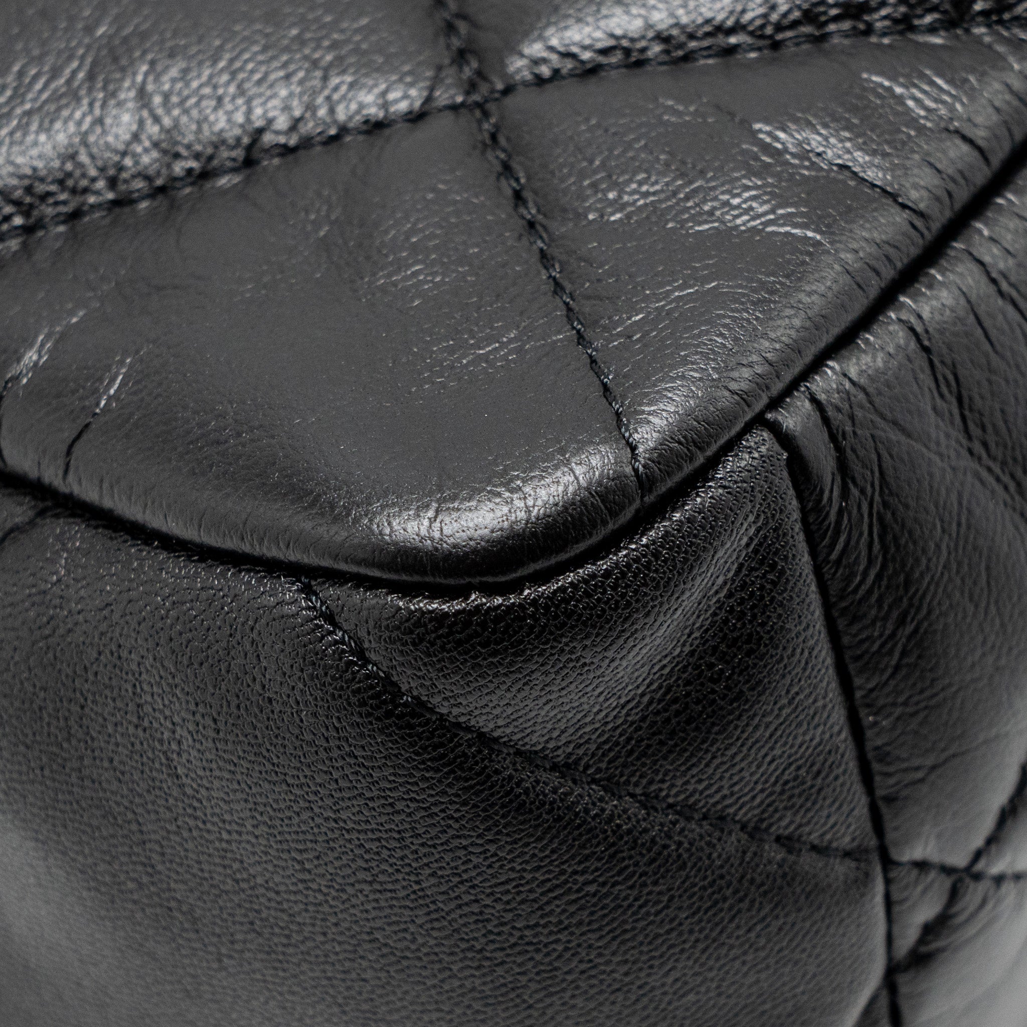 chanel-large-19-bag-goatskin-black-ghw