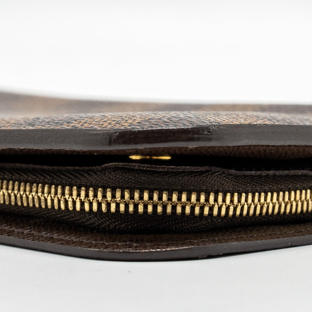 louis-vuitton-fold-wallet-damier-ebene-ghw