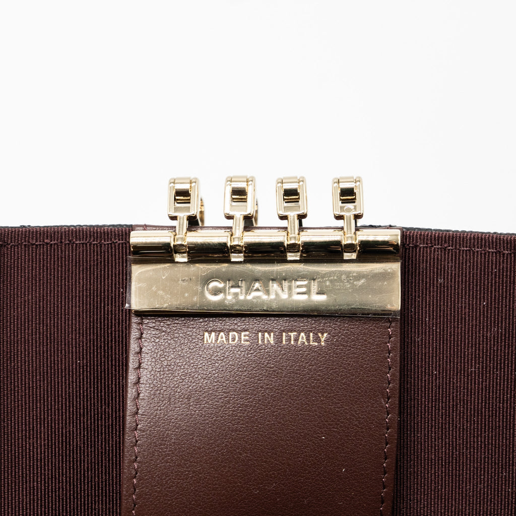 chanel-classic-flap-key-holder-caviar-black-lghw