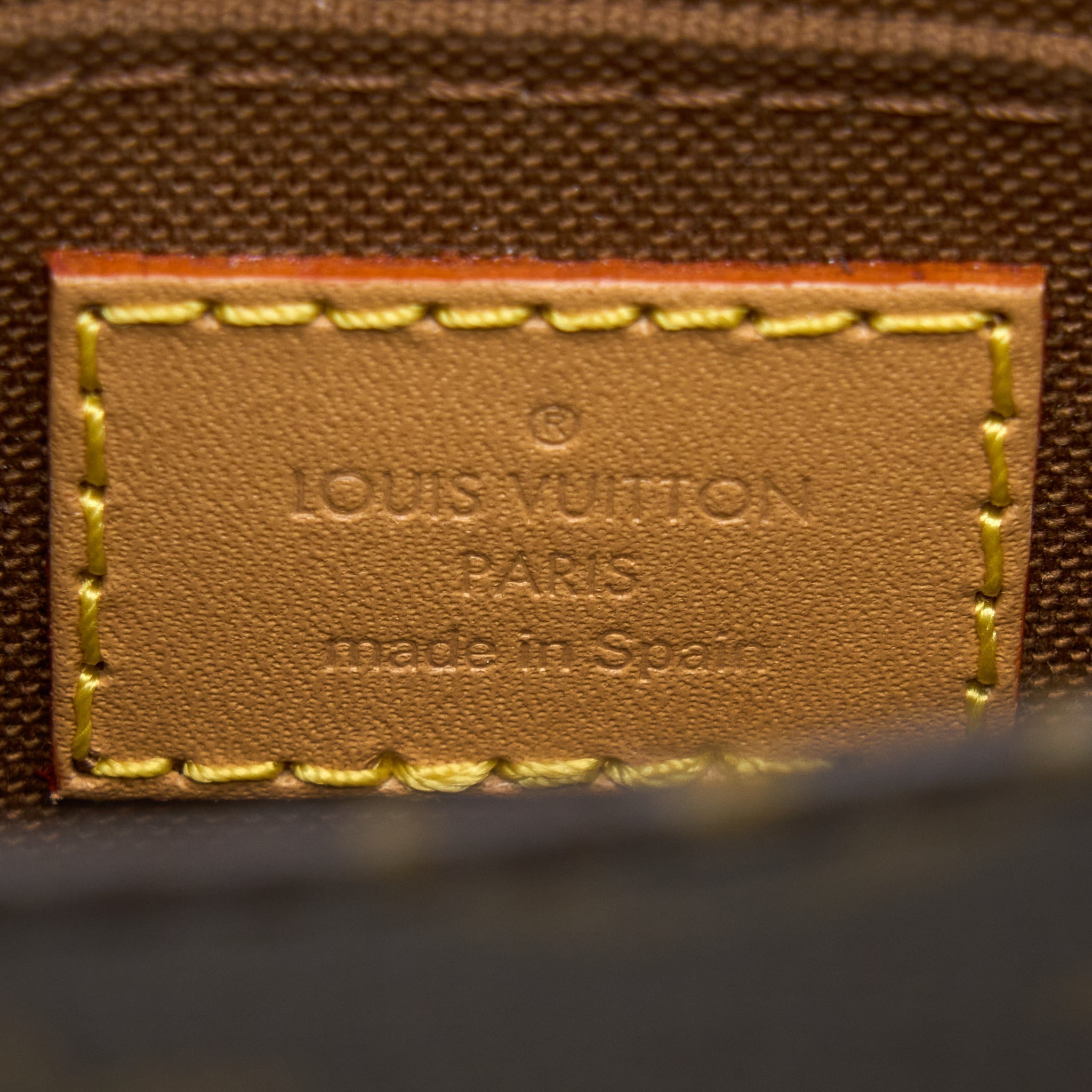 louis-vuitton-petit-sac-plat-monogram-canvas-ghw-3