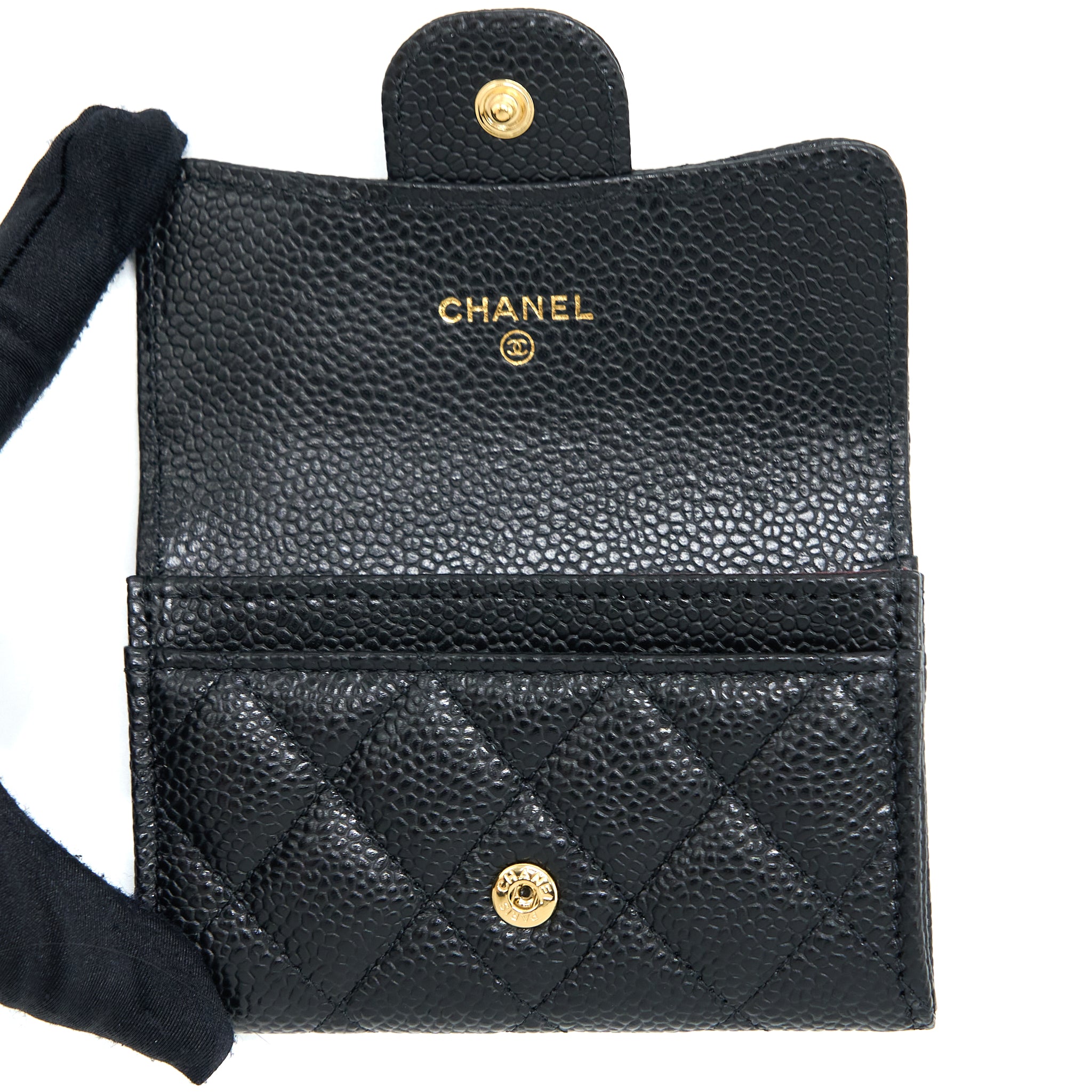 chanel-classic-flap-card-holder-cavair-leather-black-lghw