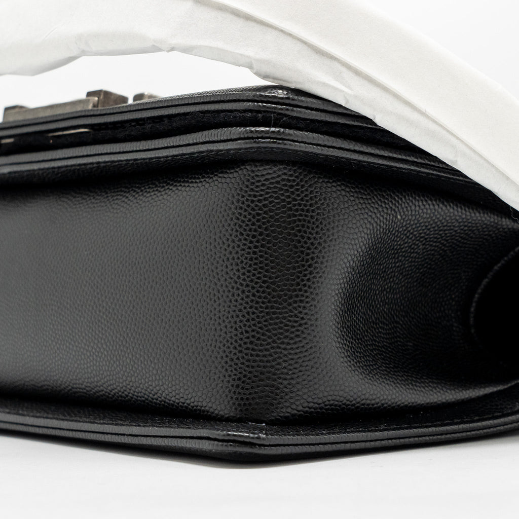 chanel-small-boy-bag-caviar-black-ruthenium-shw-microchip-copy-1