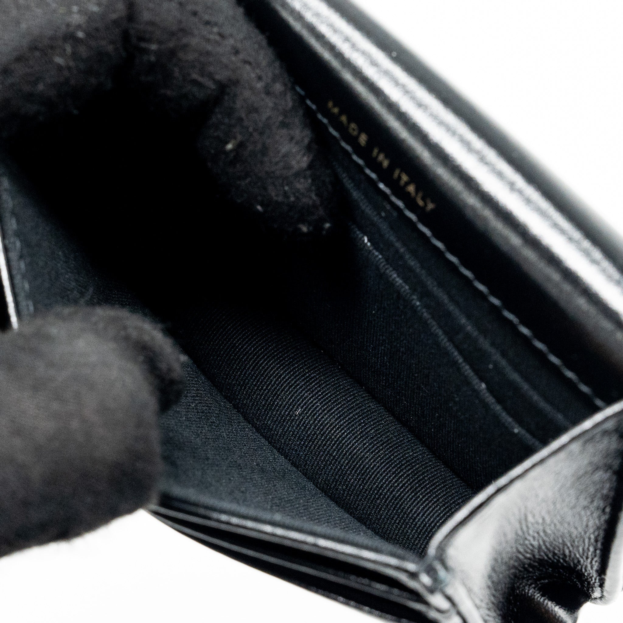 chanel-24c-31-card-holder-shiny-calfskin-black-lghw-microchip