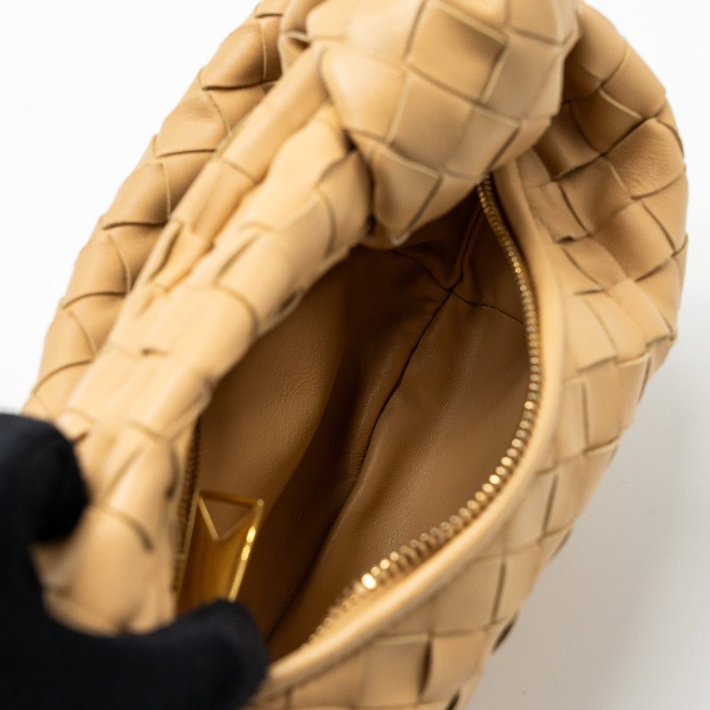 bottega-veneta-mini-jodie-beige-ghw