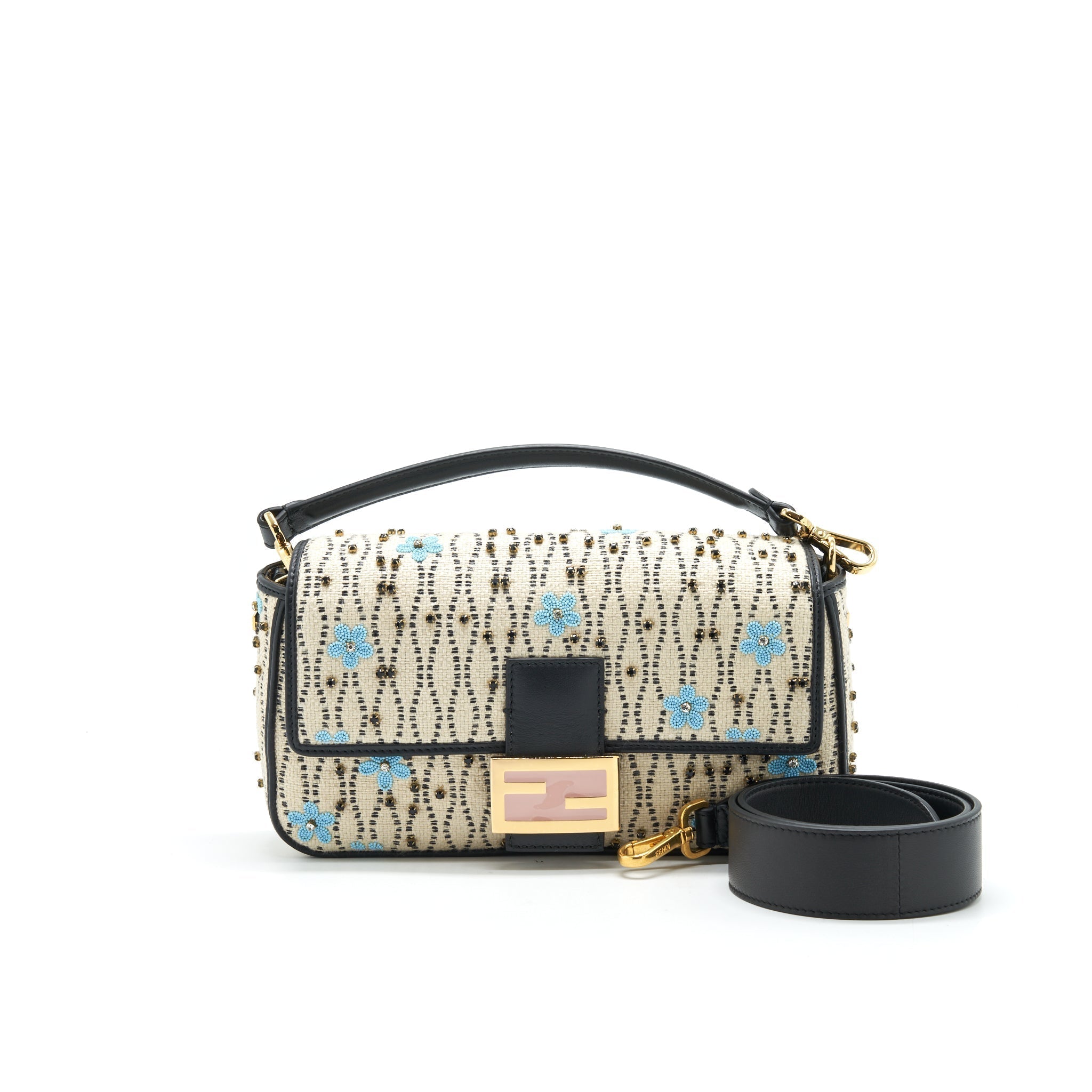 fendi-baguette-iconic-medium-white-raffia-bag-multicolor-1