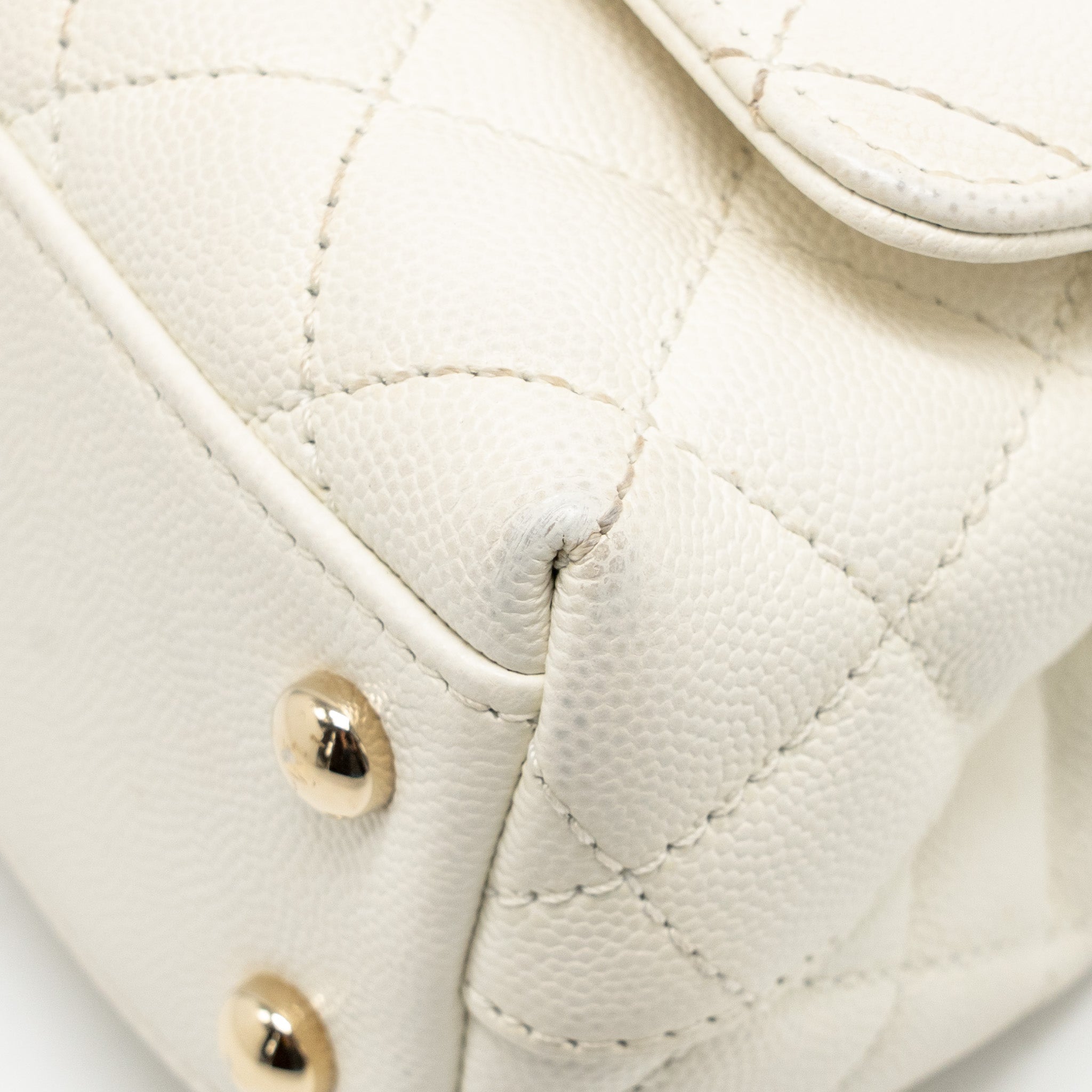 chanel-mini-coco-handle-caviar-white-lghwmicrochip