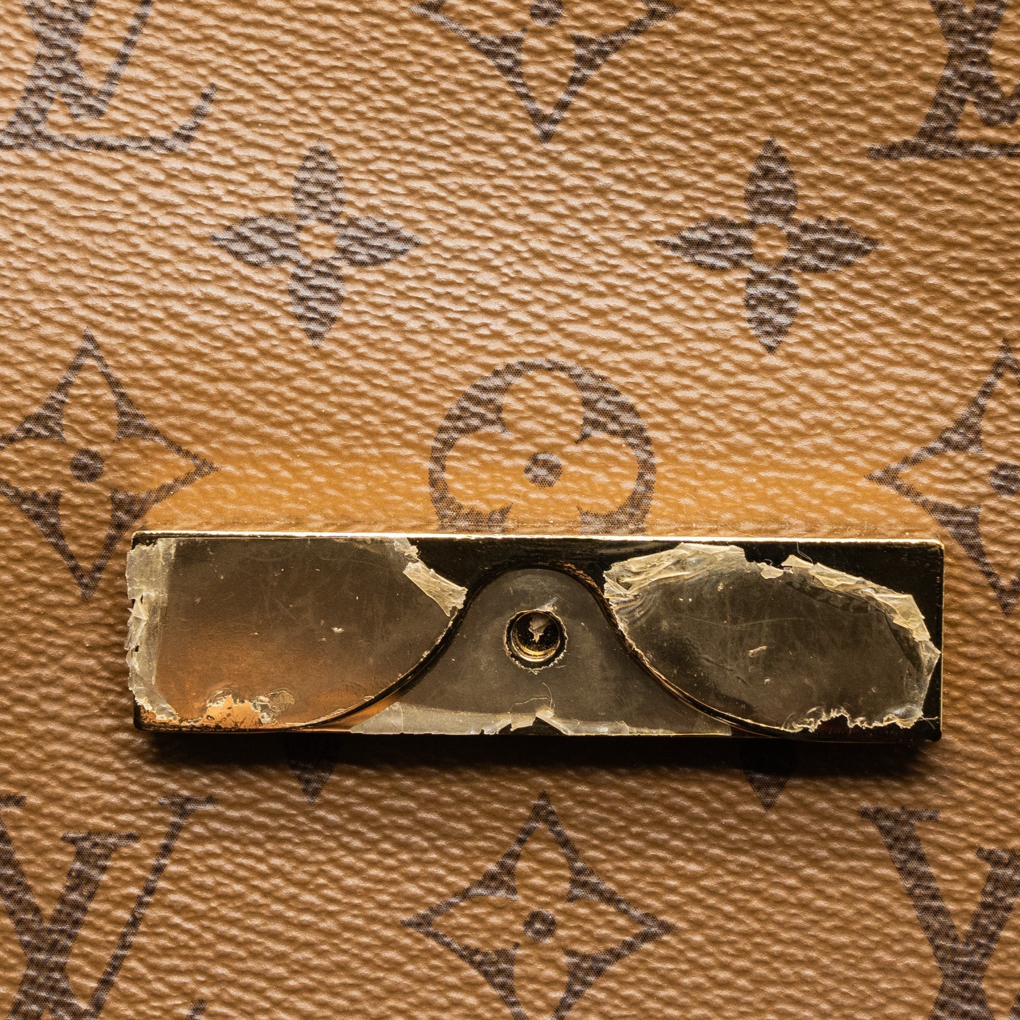 louis-vuitton-mini-dauphine-monogram-canvas-ghw-1