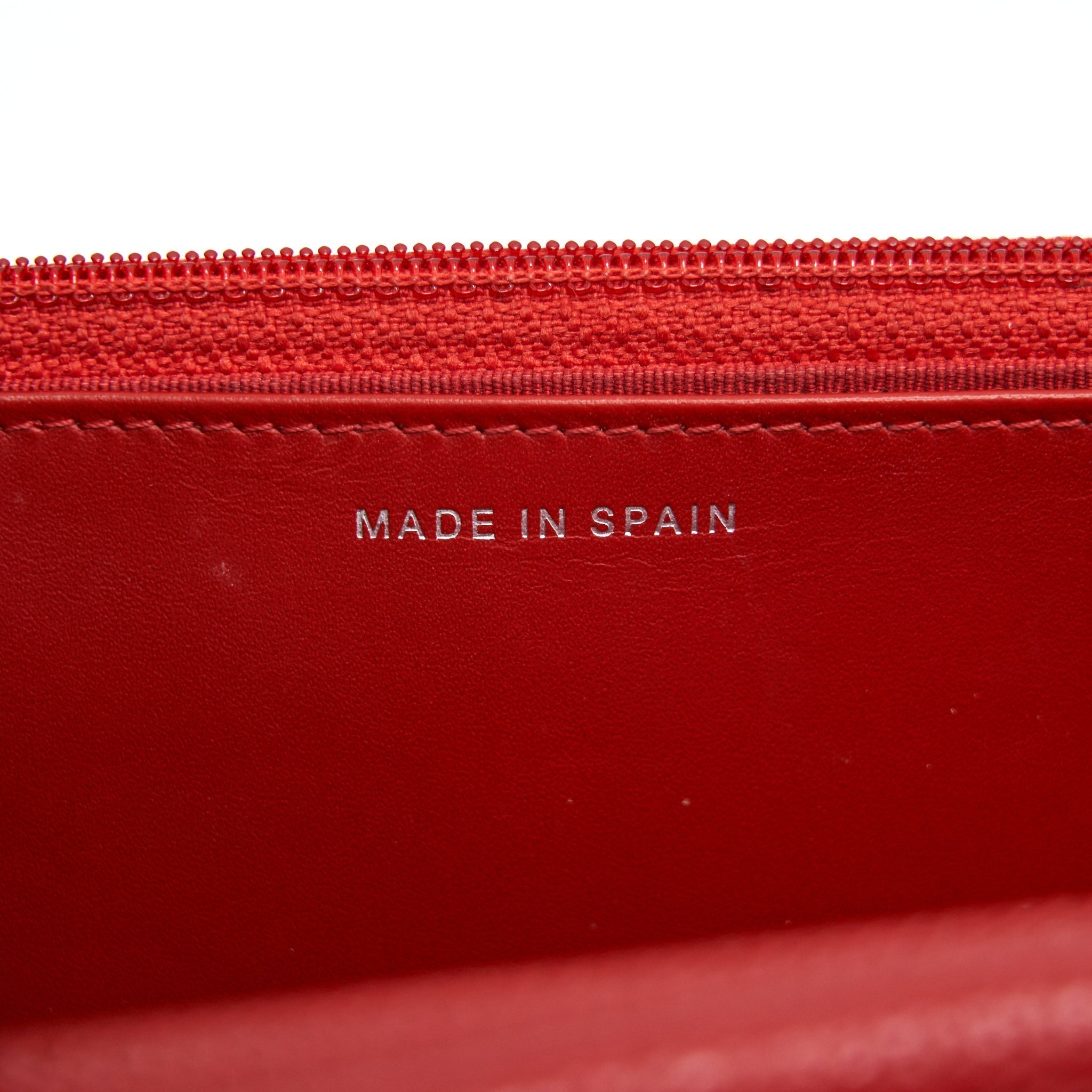 chanel-wallet-on-chain-caviar-red-with-shw-serial-18