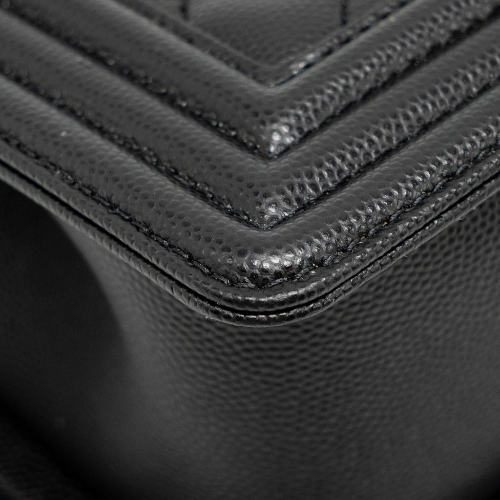 chanel-small-boy-bag-caviar-black-ruthenium-shw-microchip-copy-1