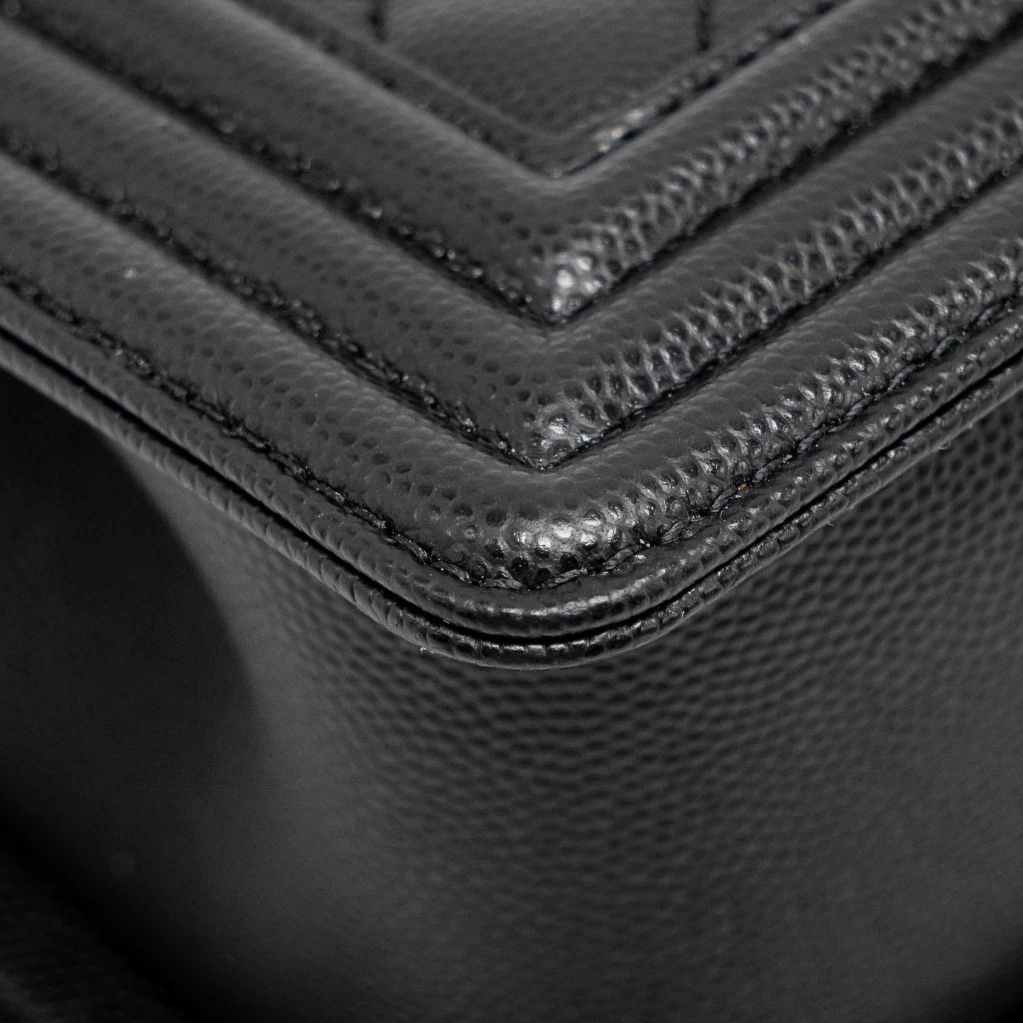 chanel-small-boy-bag-caviar-black-ruthenium-shw-microchip-copy-1