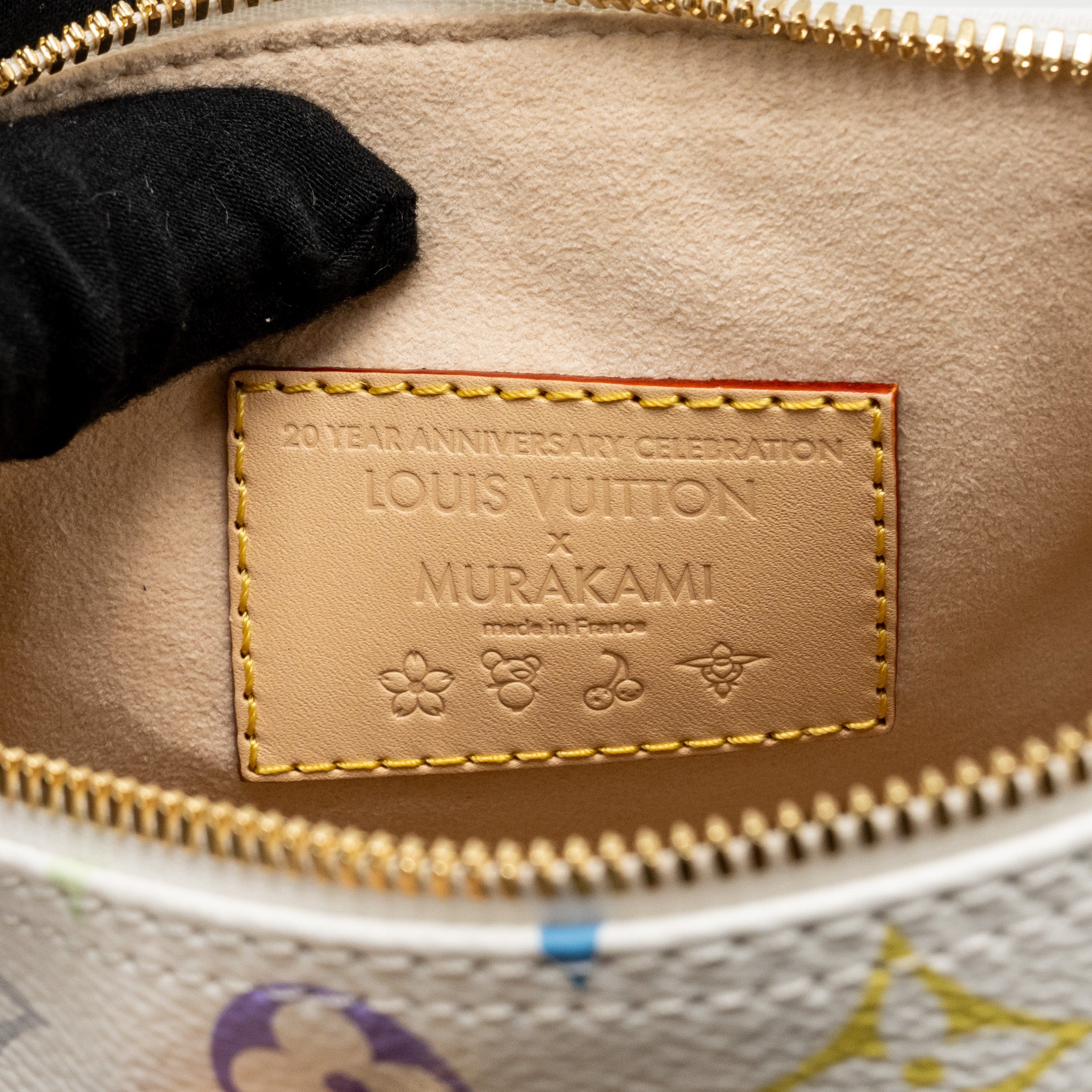 louis-vuitton-x-takashi-murakami-speedy-bandouliere-25-monogram-canvas-white-multicolour-ghw-copy