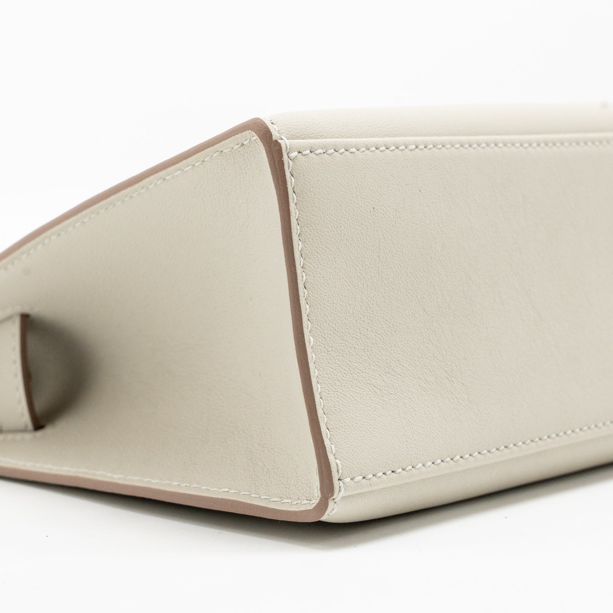 hermes-kelly-pochette-swift-gris-perle-shw-stamp-k