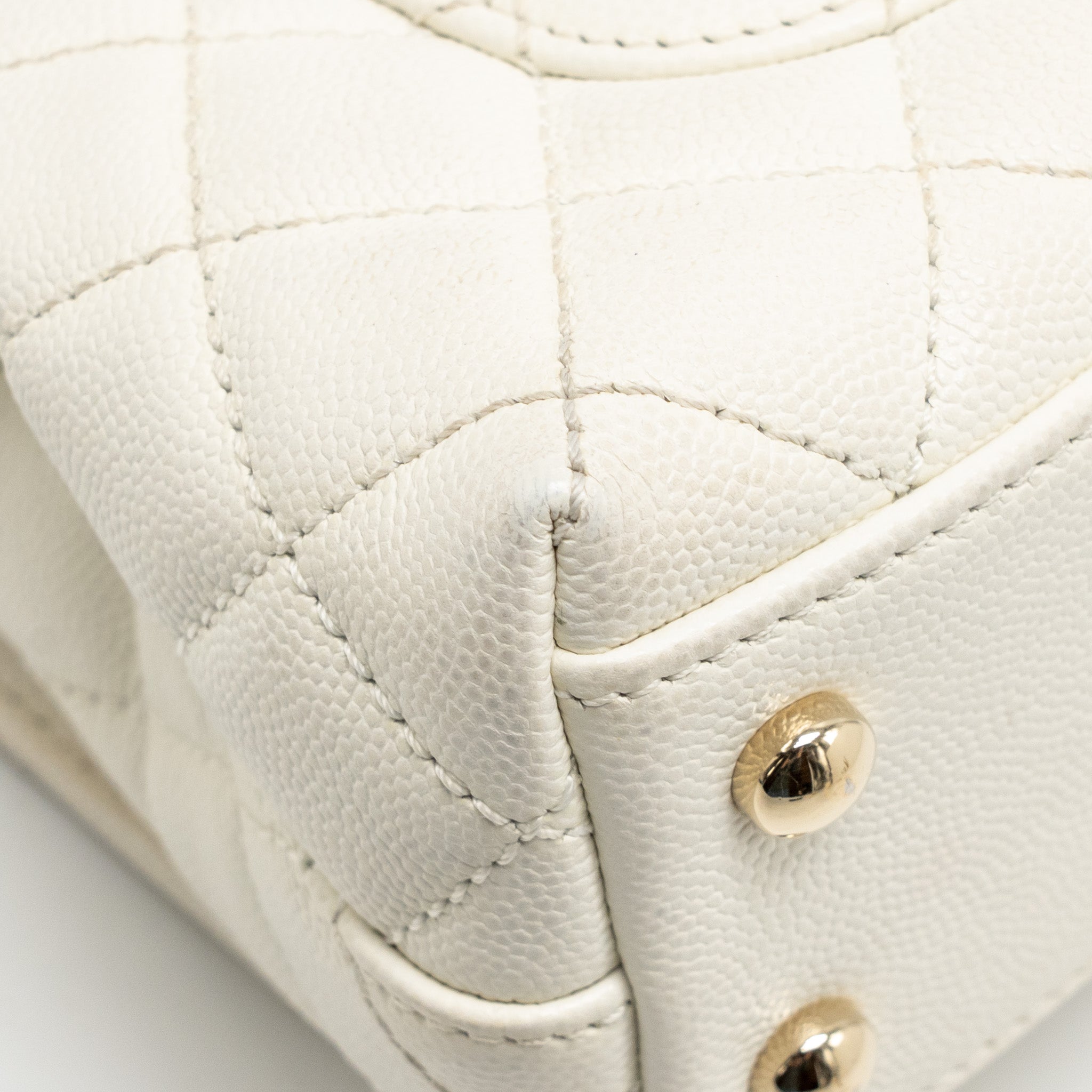 chanel-mini-coco-handle-caviar-white-lghwmicrochip
