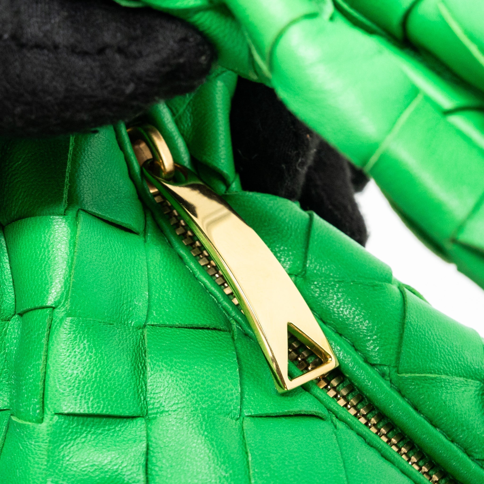 copy-of-bottega-veneta-mini-jodie-bag-lambskin-green-ghw