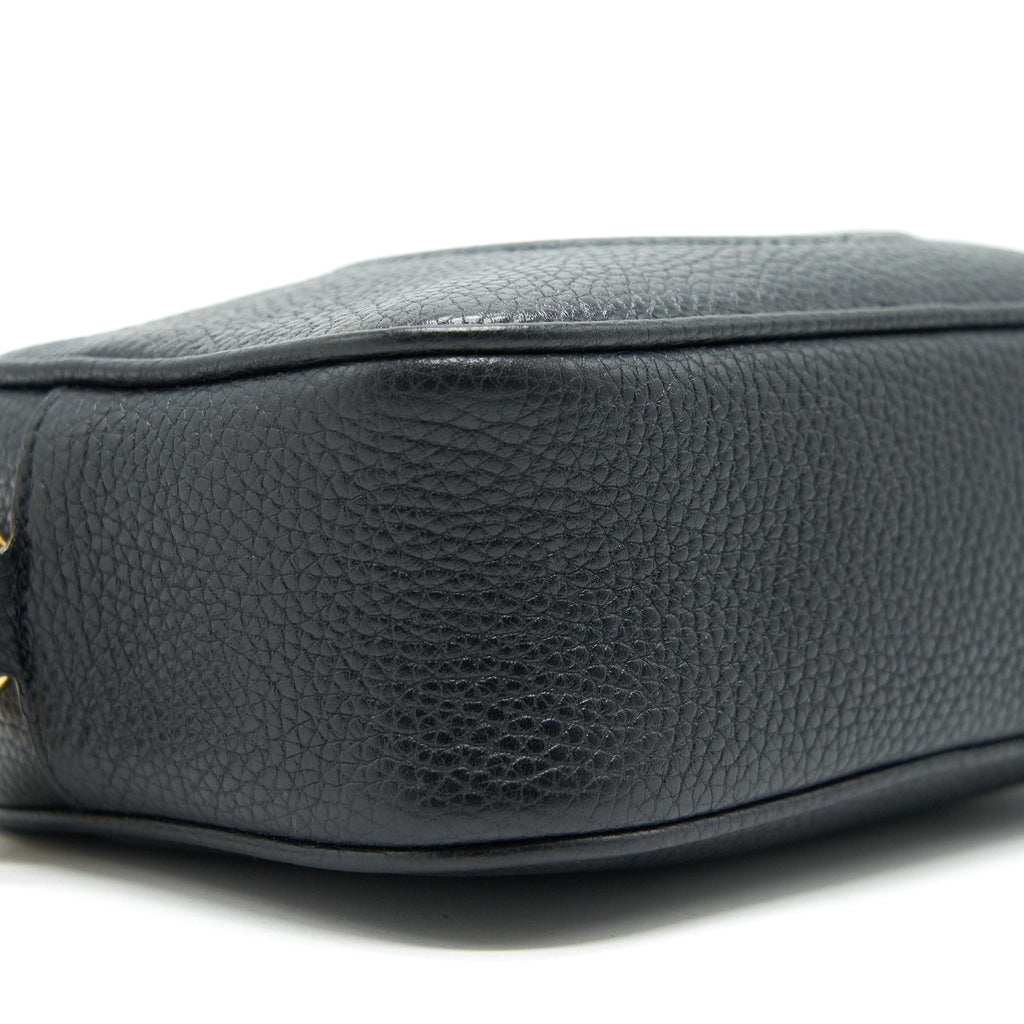 gucci-soho-disco-leather-crossbody-camera-bag-black